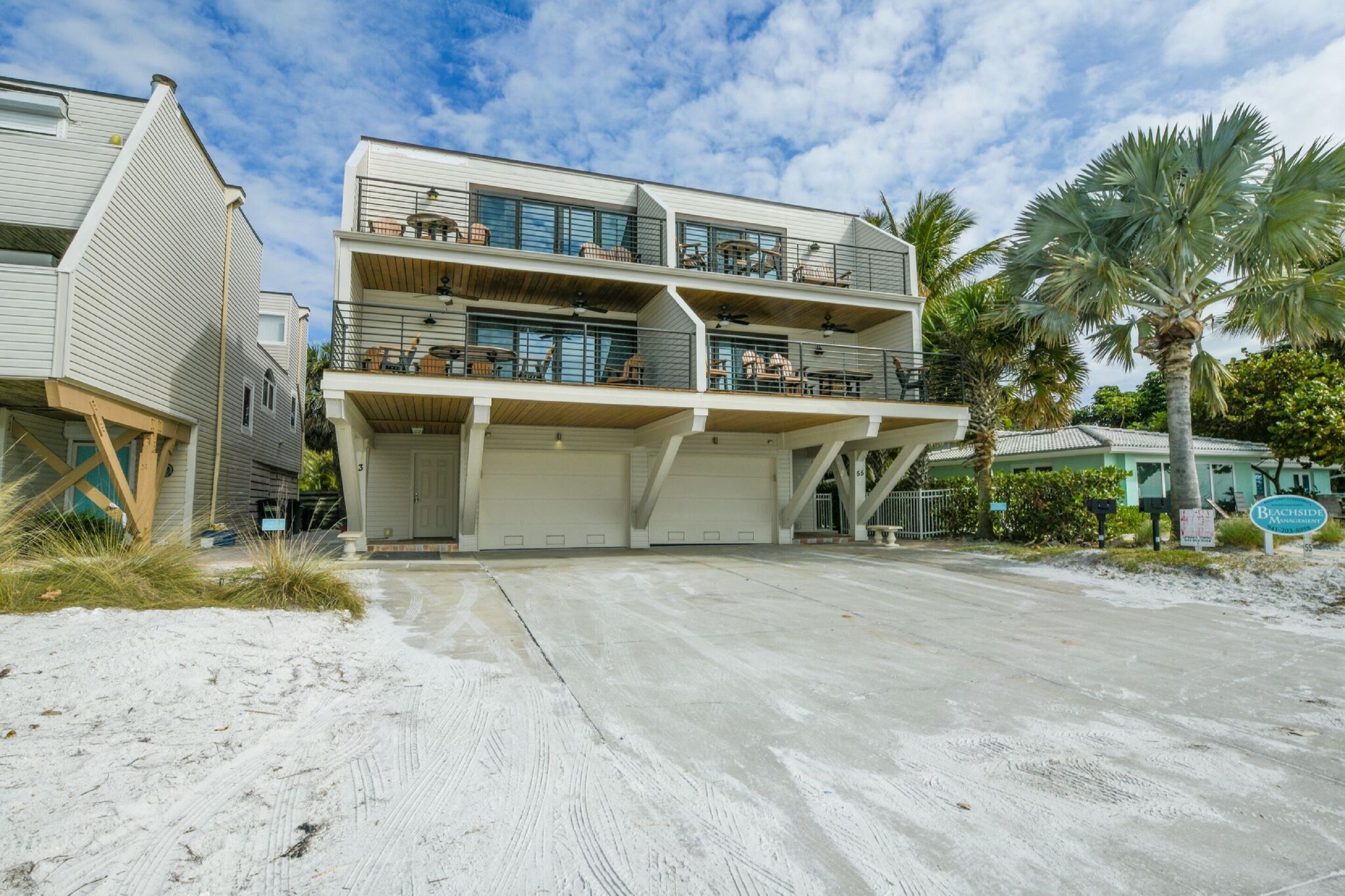 Fanta-Sea On The Beach by Beachside Management