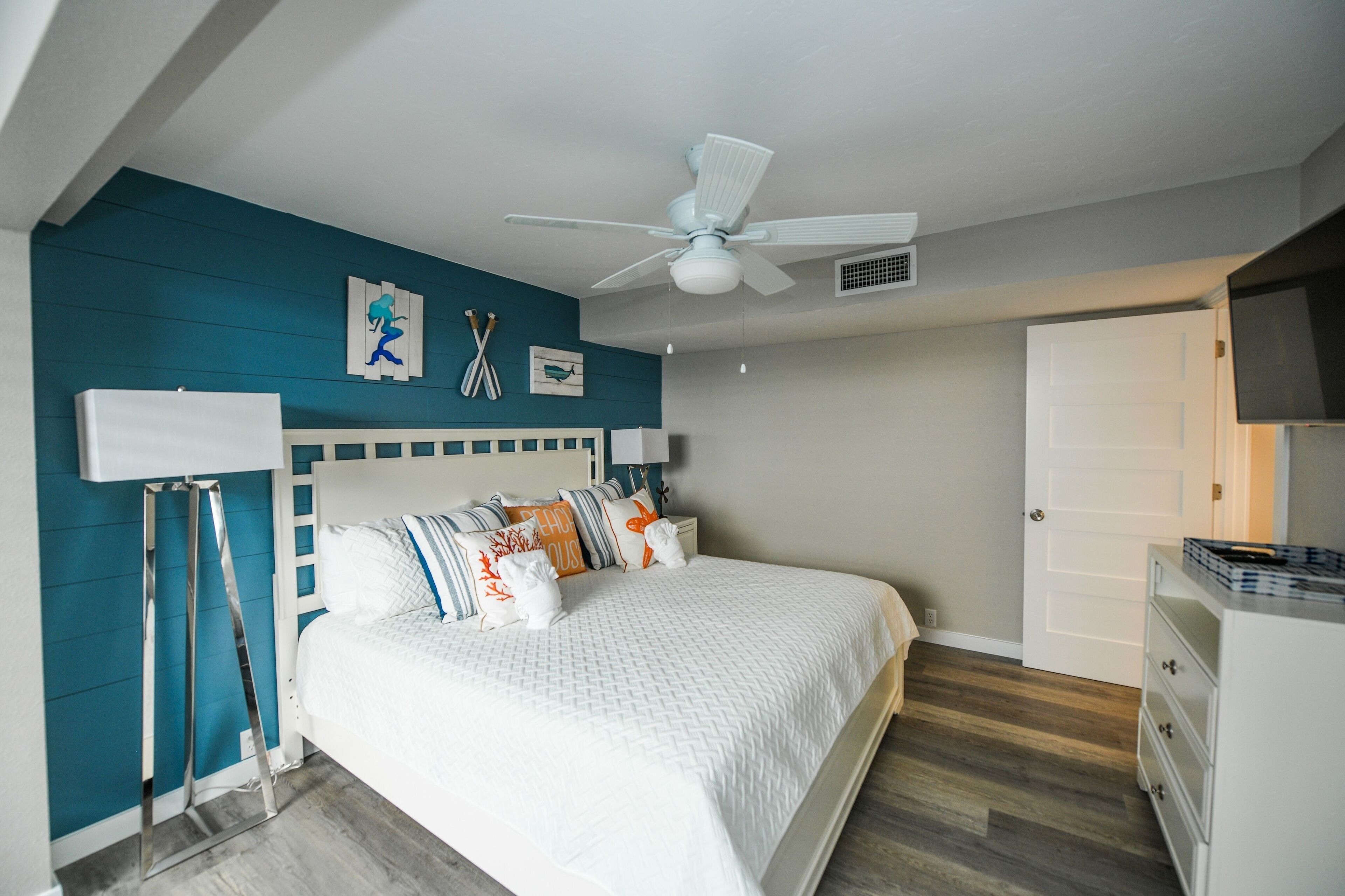 Fanta-Sea On The Beach by Beachside Management