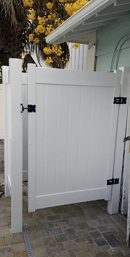 Rad's Cozy Cottage on Canal