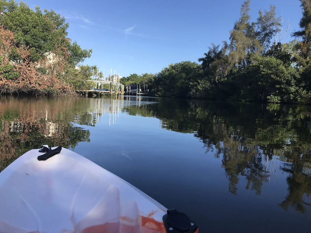 Rad's Cozy Cottage on Canal
