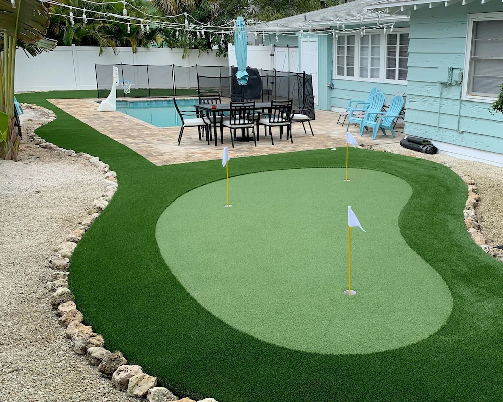 Rad's Cozy Cottage on Canal