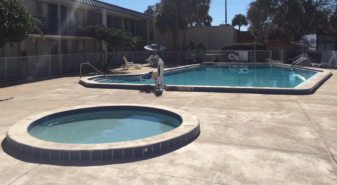 Rodeway Inn
