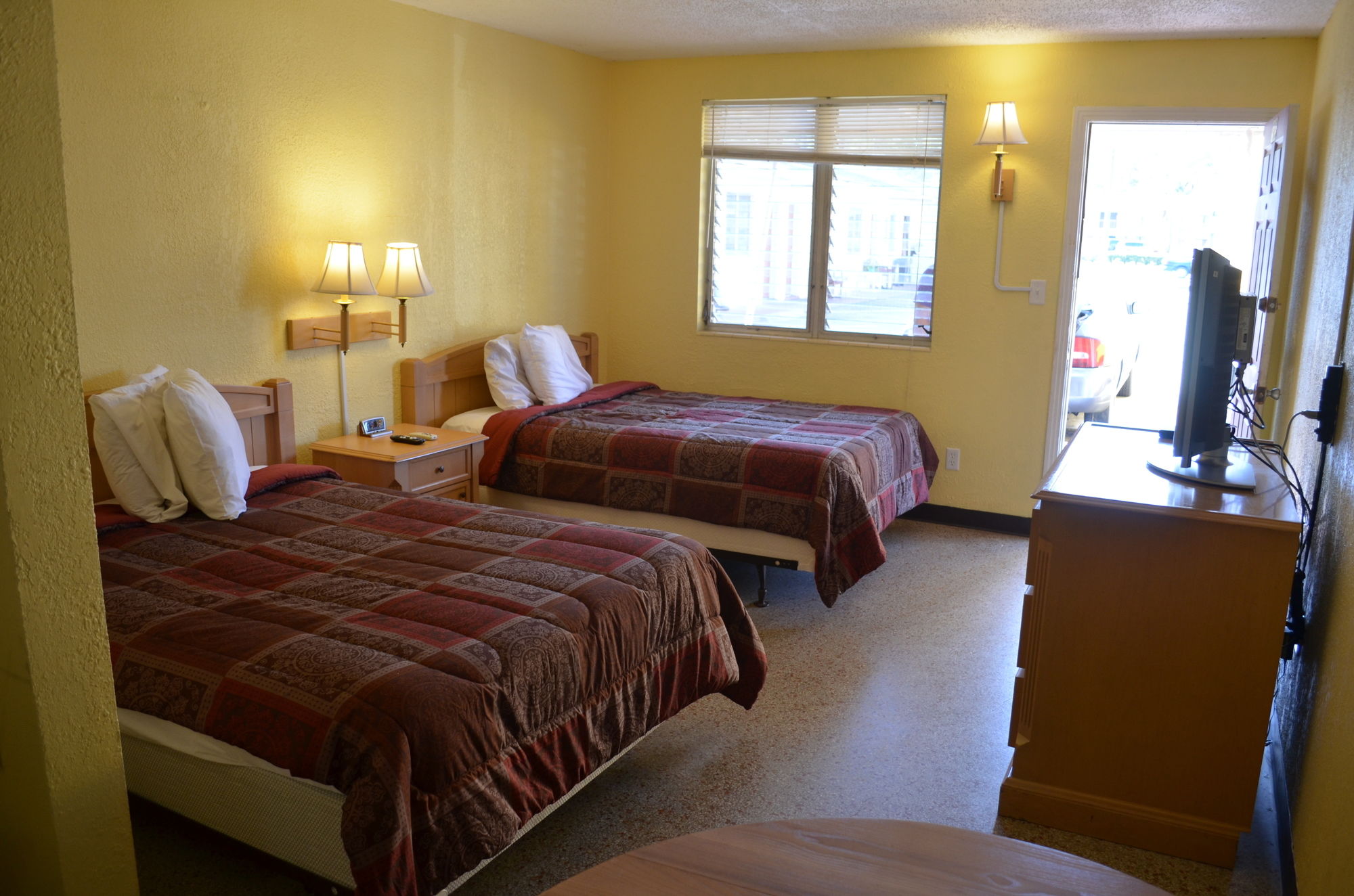 Economy Lodge