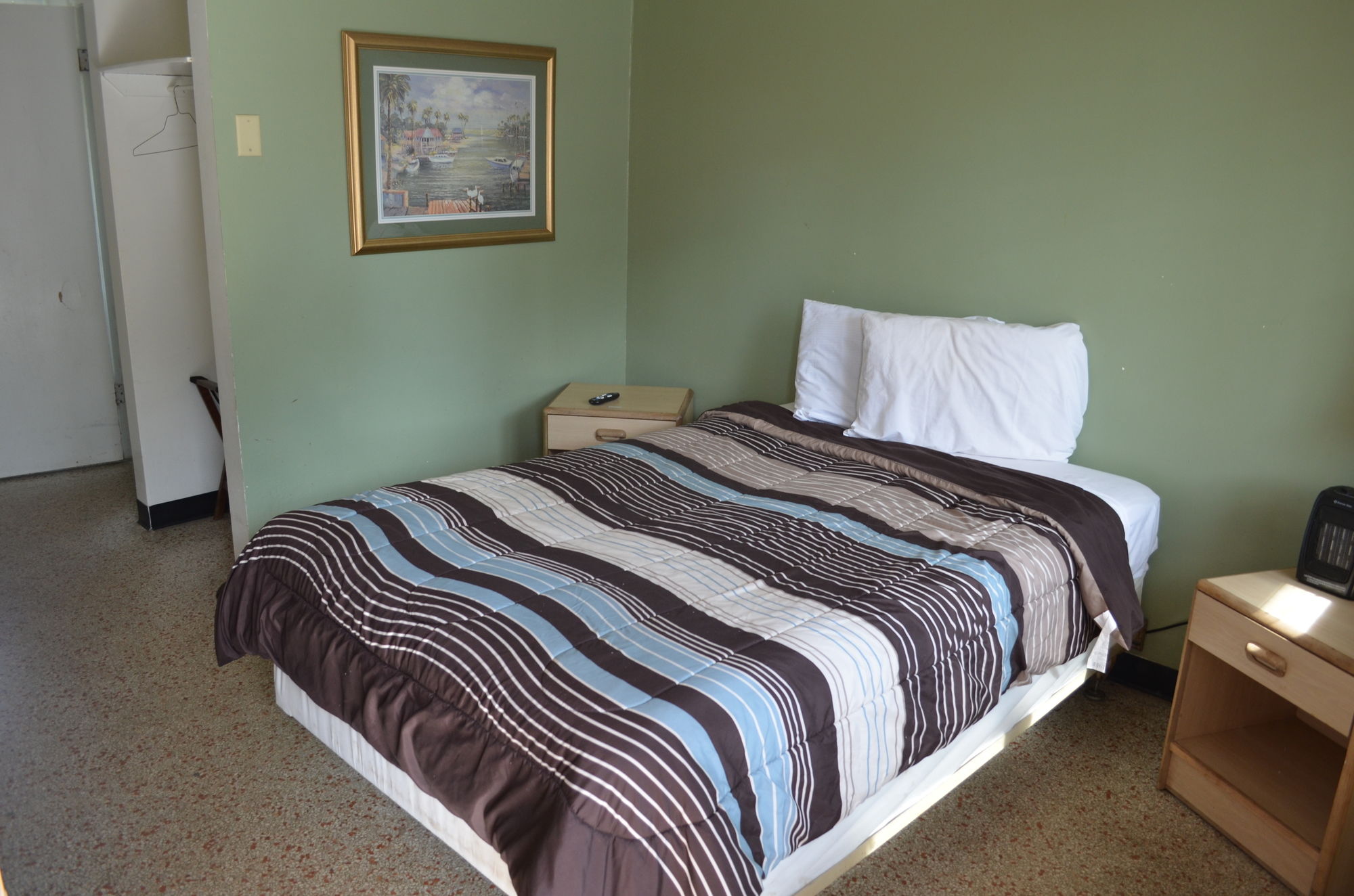 Economy Lodge