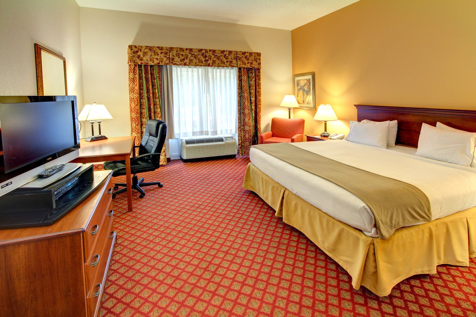 Holiday Inn Express Hotel & Suites Silver Springs - Ocala