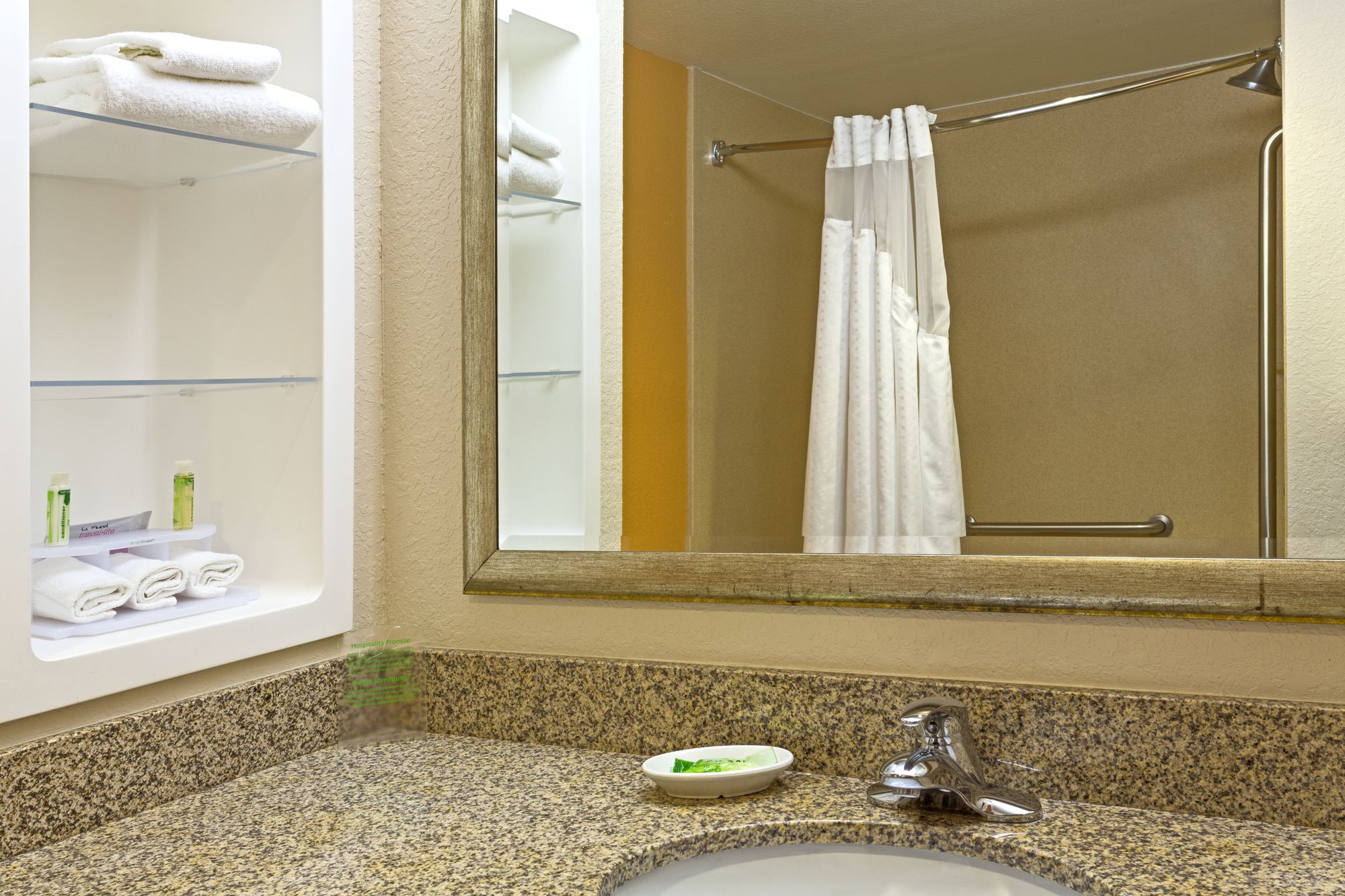 Holiday Inn Express Hotel & Suites Silver Springs - Ocala