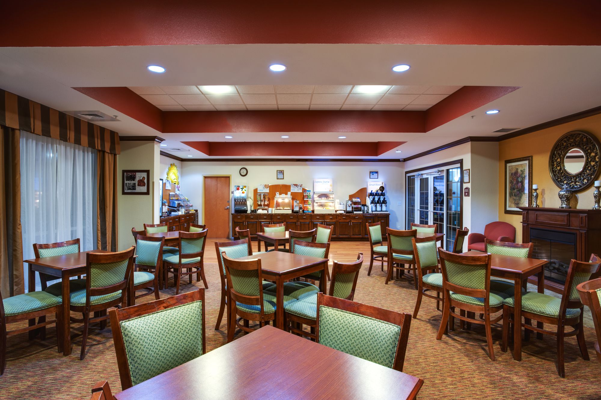 Holiday Inn Express Hotel & Suites Silver Springs - Ocala