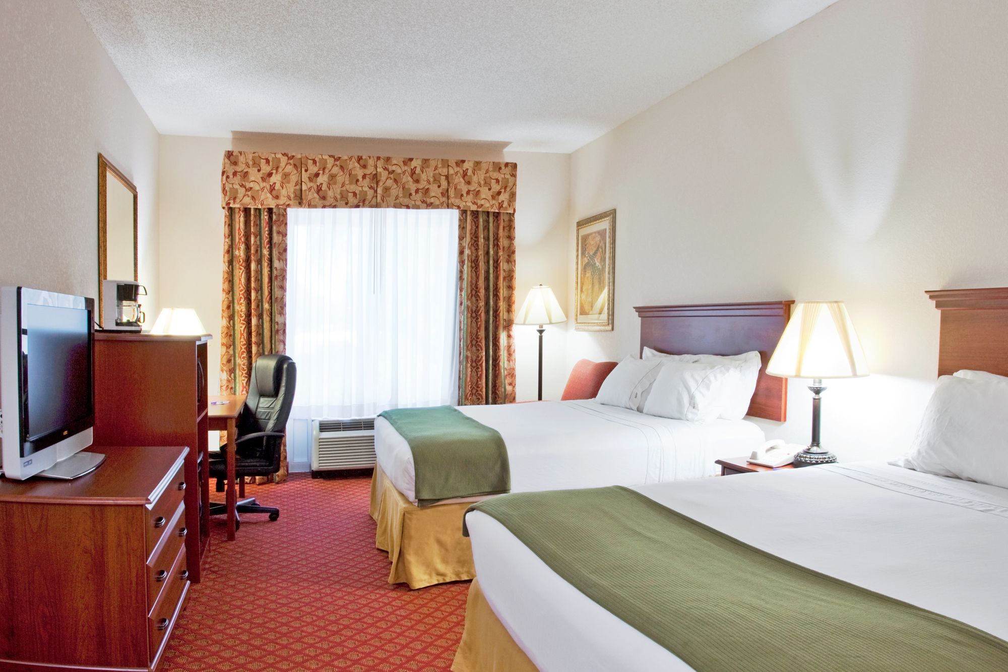 Holiday Inn Express Hotel & Suites Silver Springs - Ocala