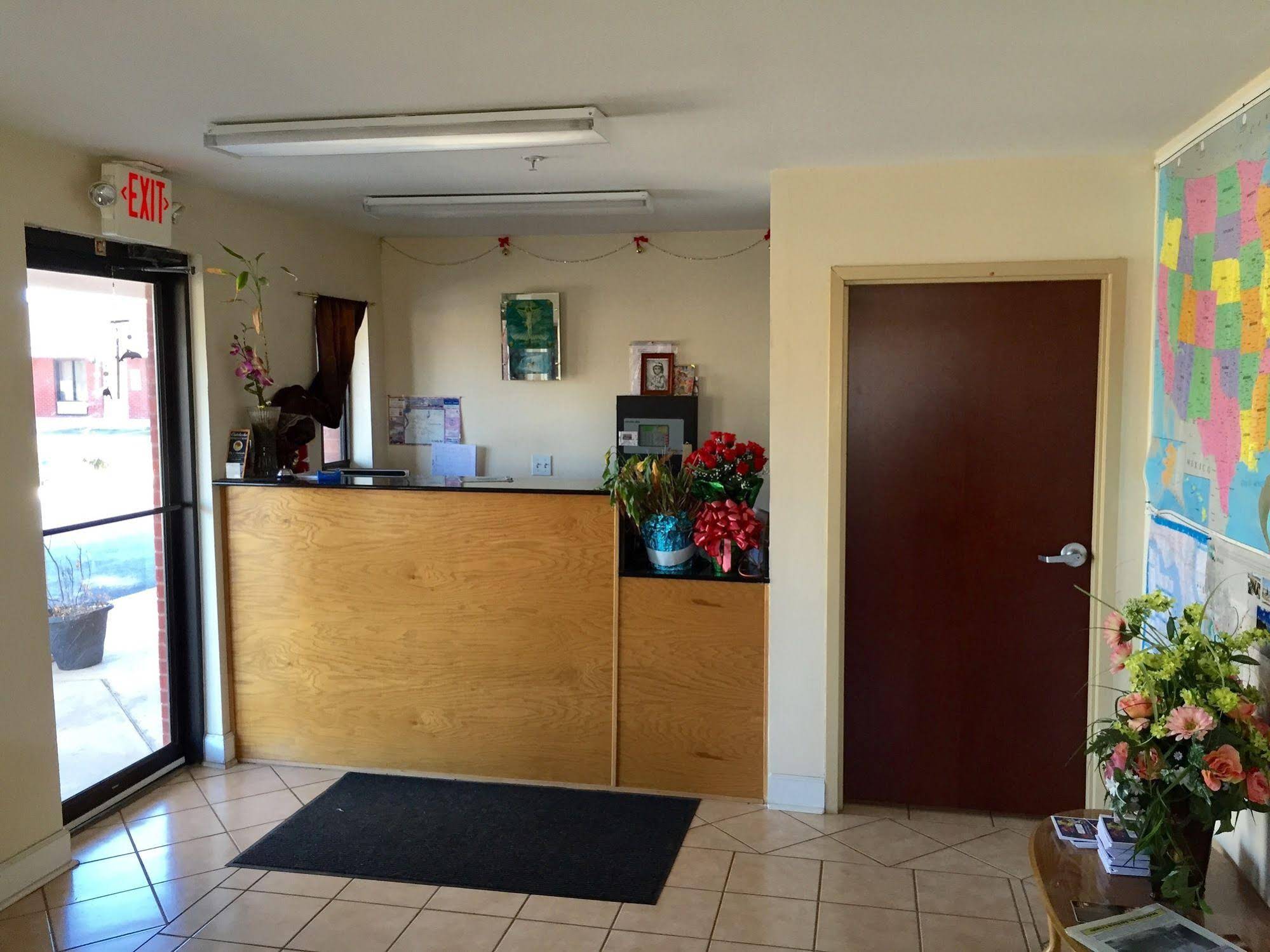 Lake Seminole Inn