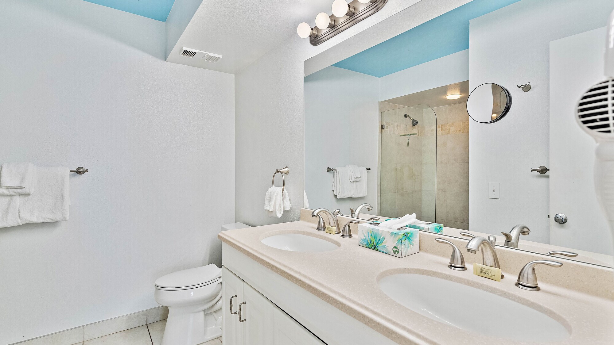 Bahia Vista by RedAwning