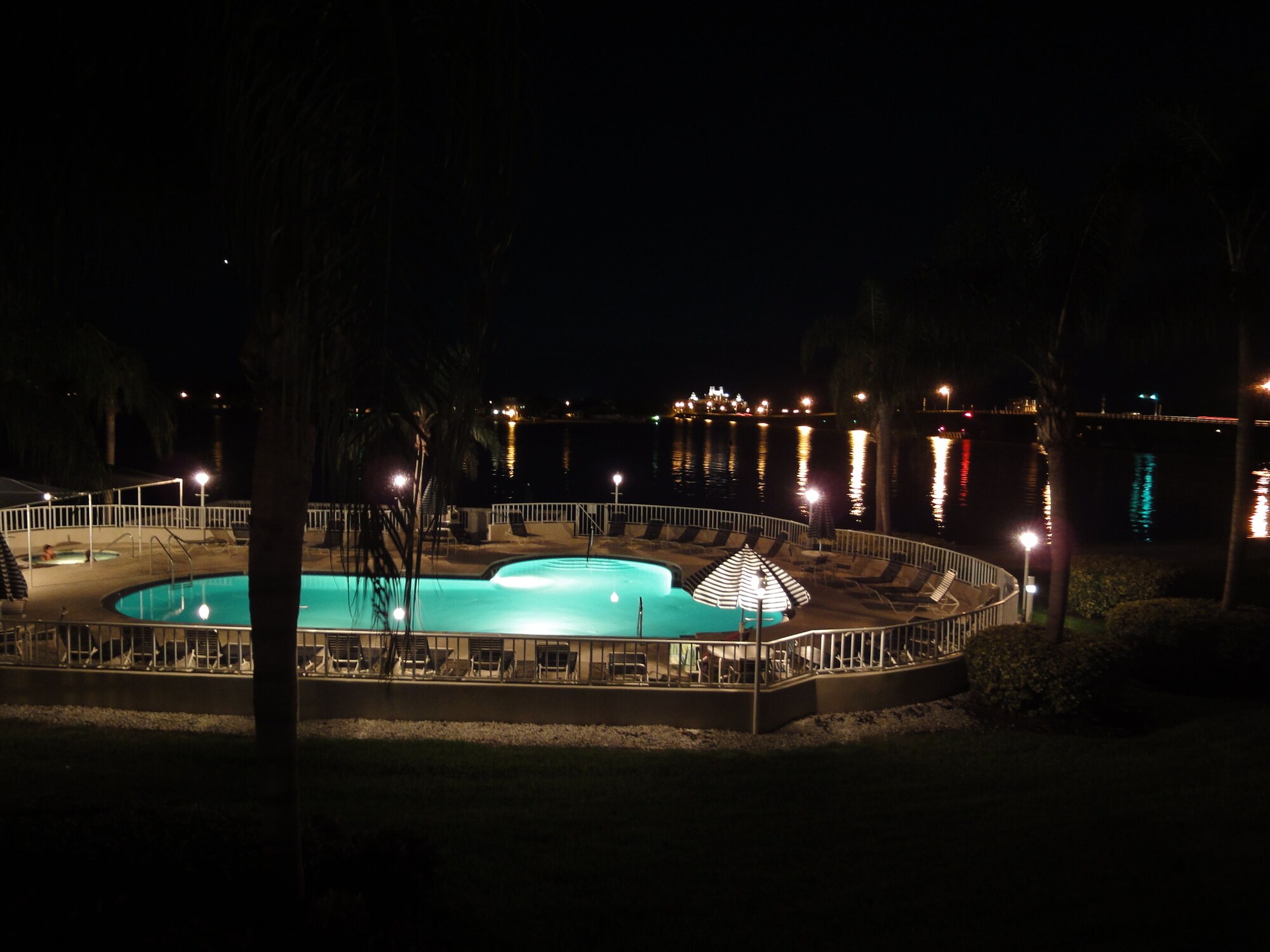 Bahia Vista by RedAwning