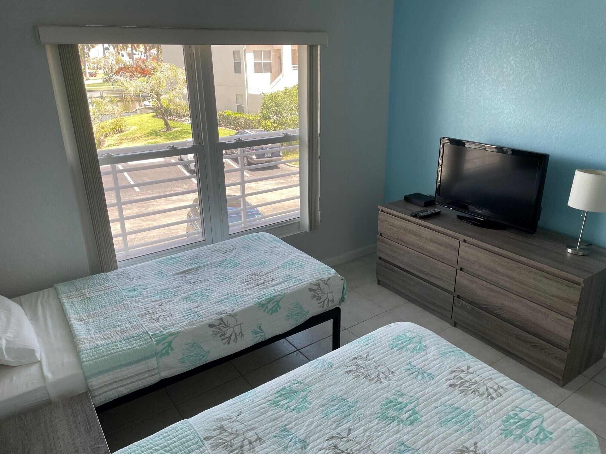 Bahia Vista by RedAwning