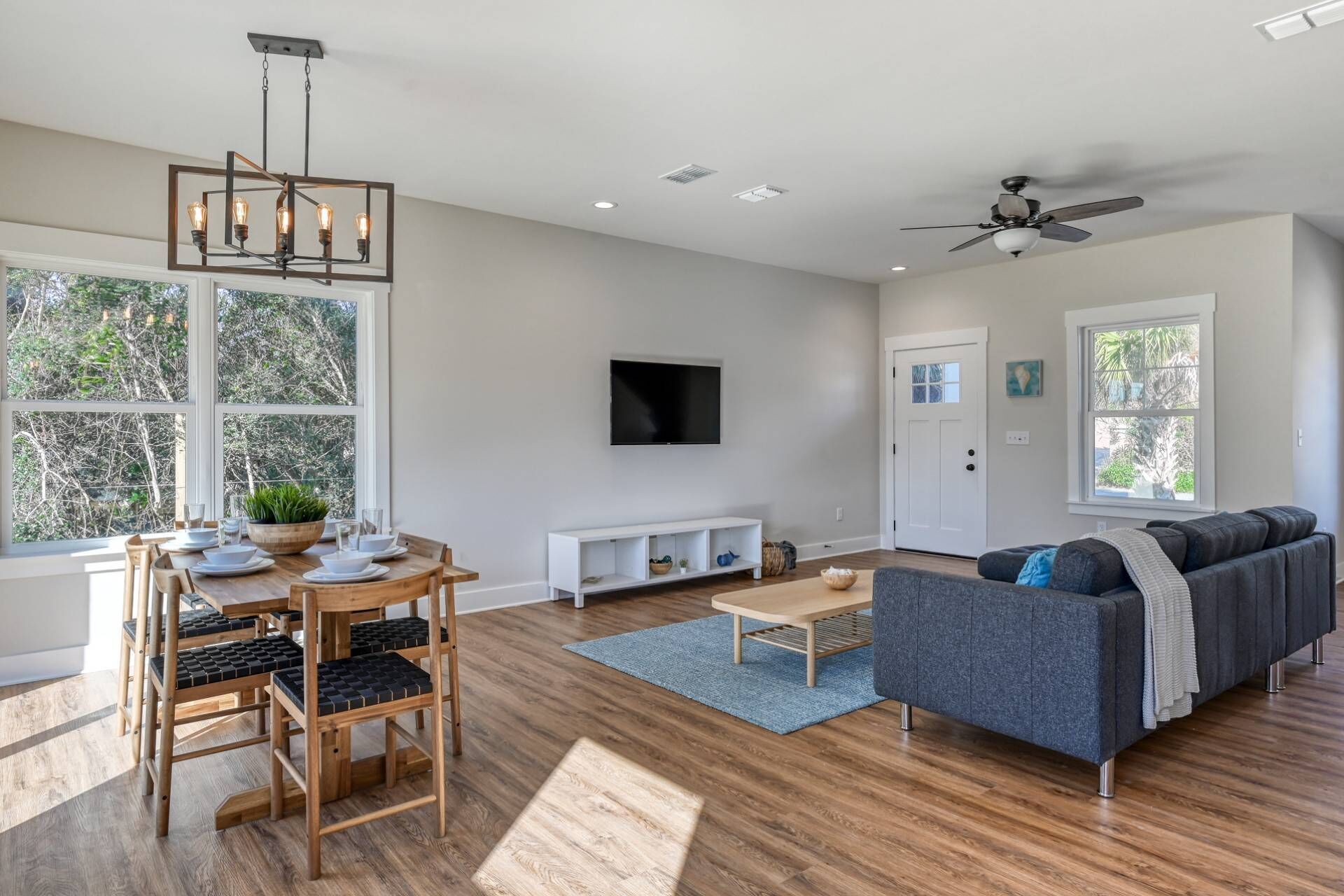 Array of Sunshine Beach House