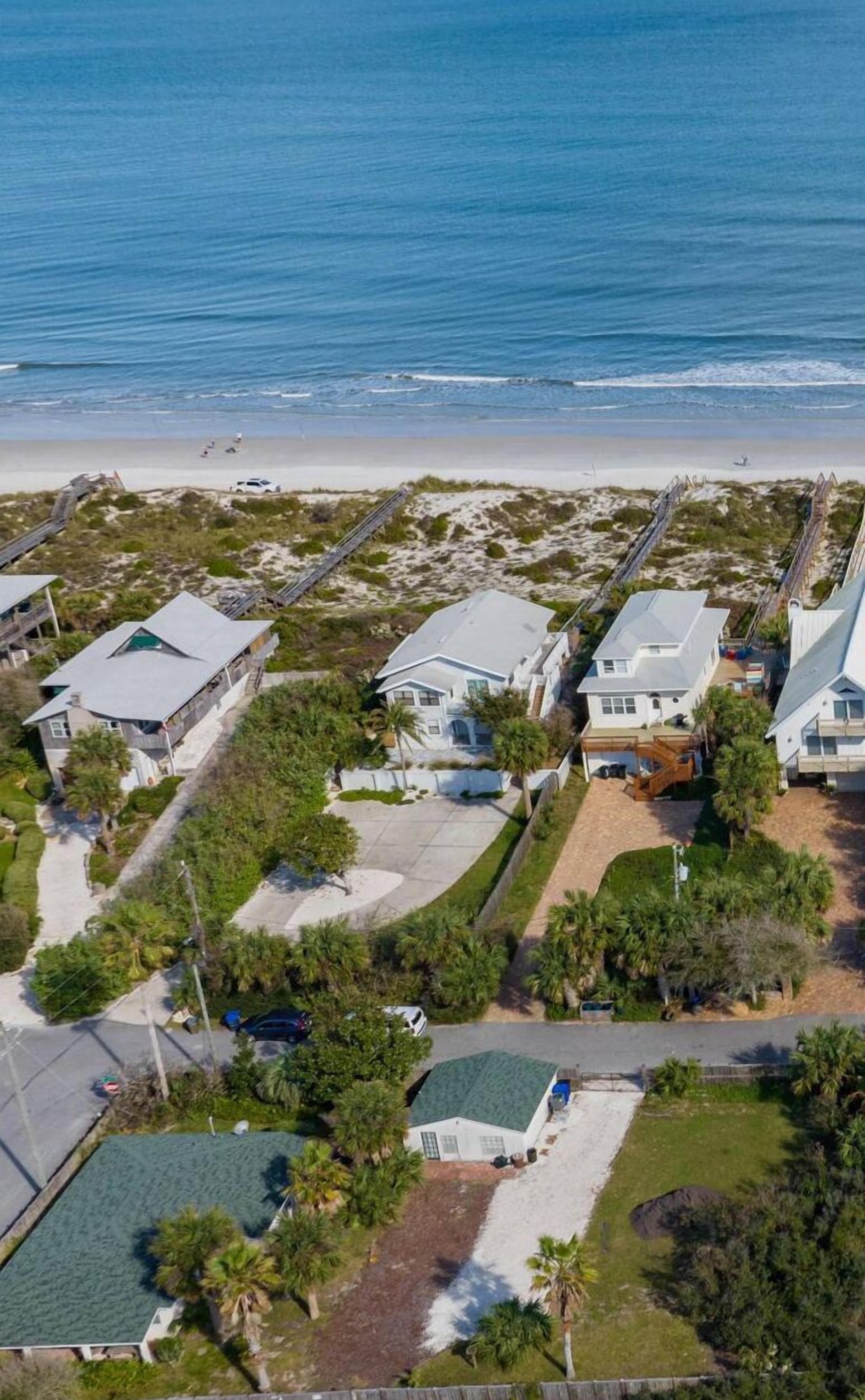 Array of Sunshine Beach House