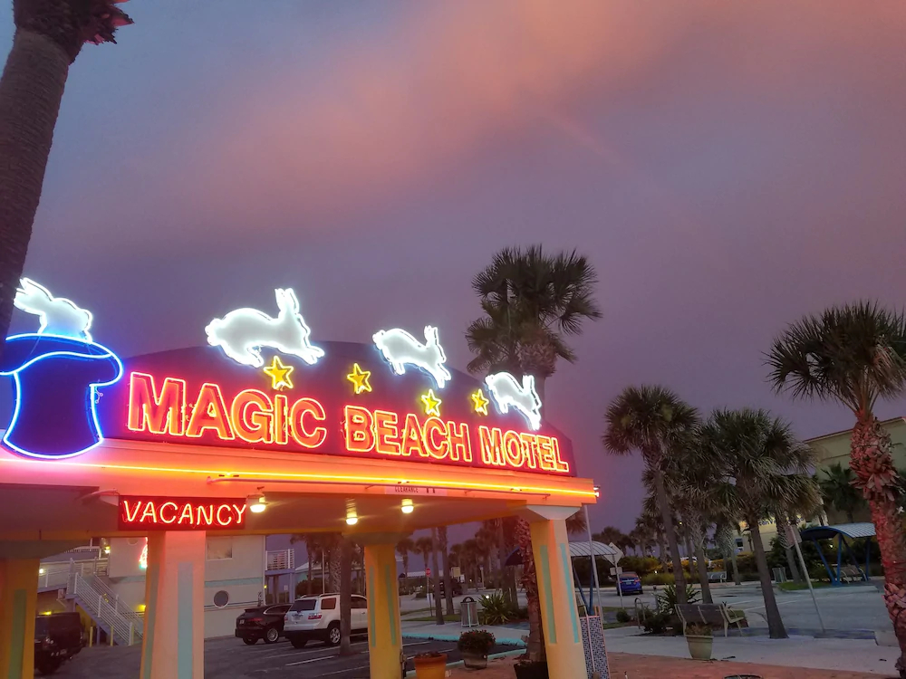 Magic Beach Motel