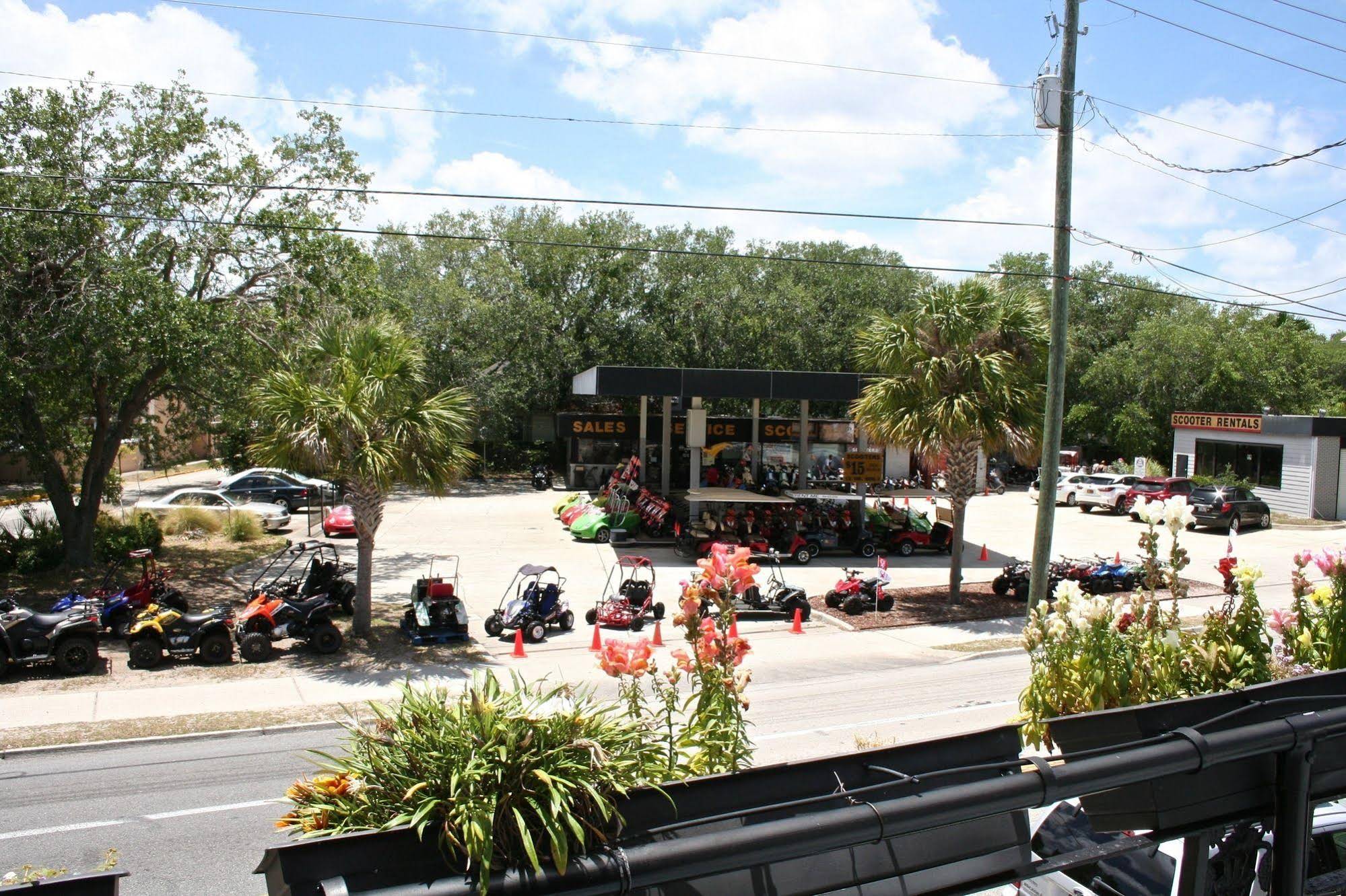 Menorcan Square