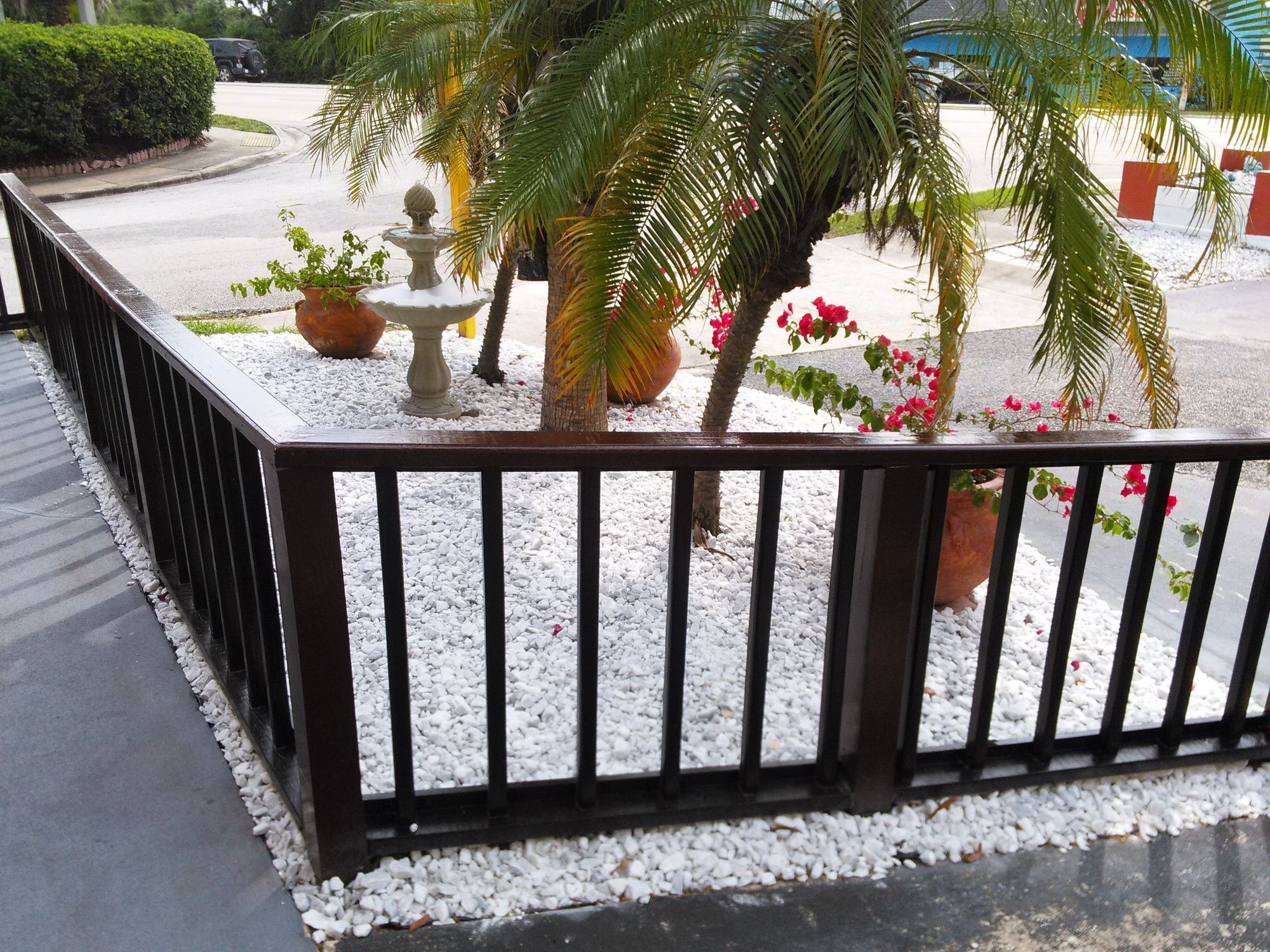 Merida Inn & Suites