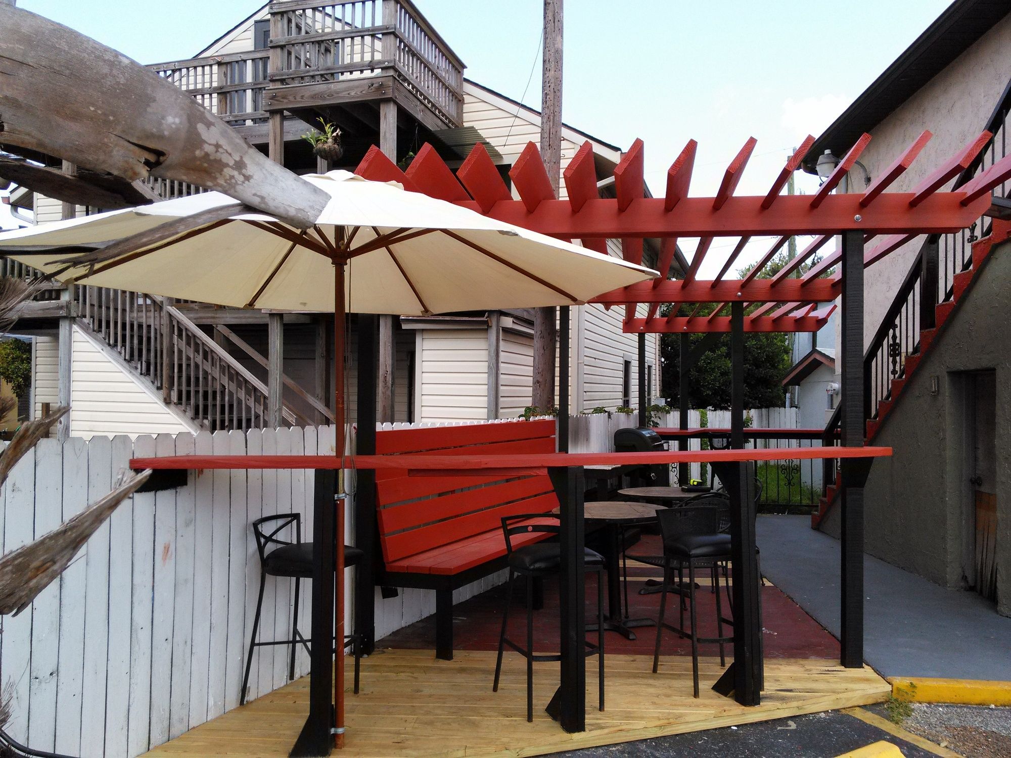 Merida Inn & Suites