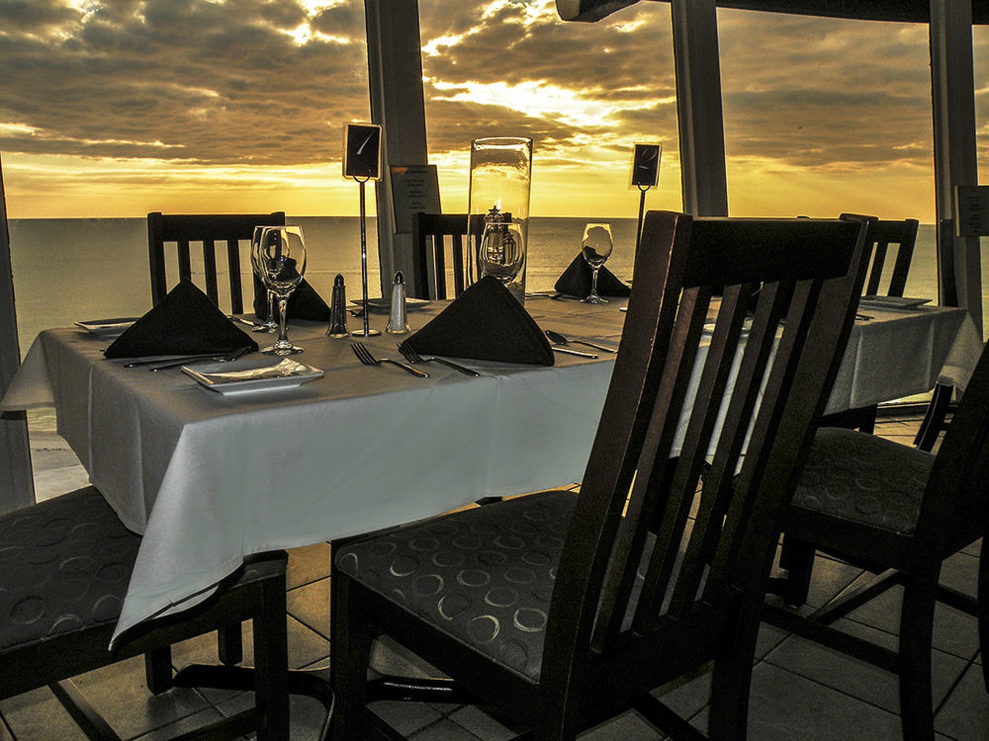 Bellwether Beach Resort