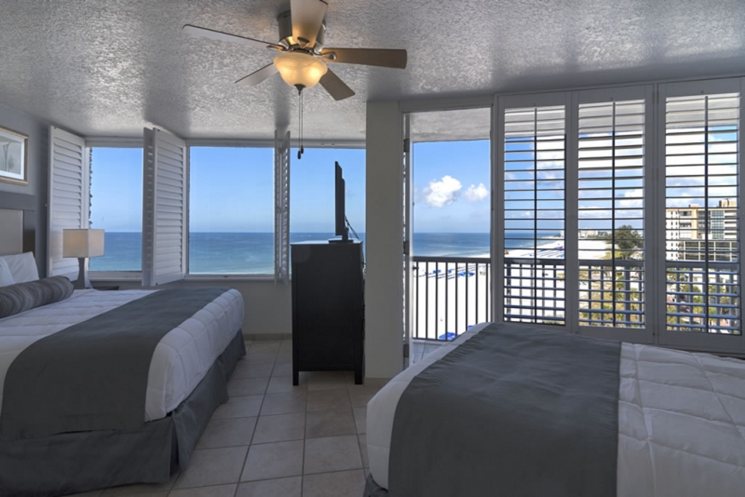 Bellwether Beach Resort