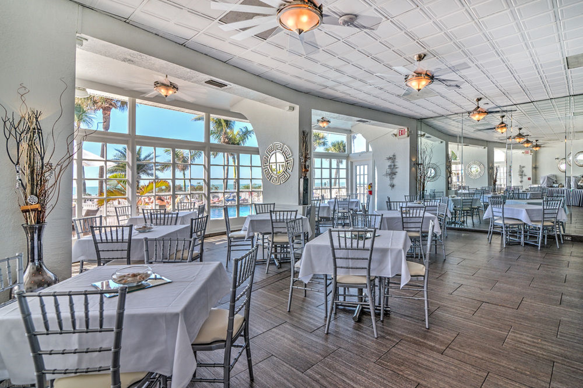 Bellwether Beach Resort