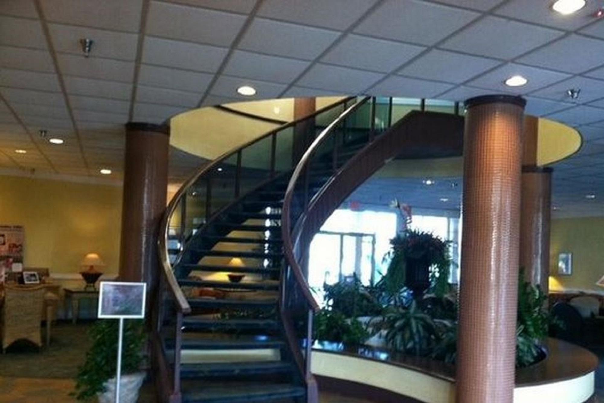 Dolphin Beach Resort