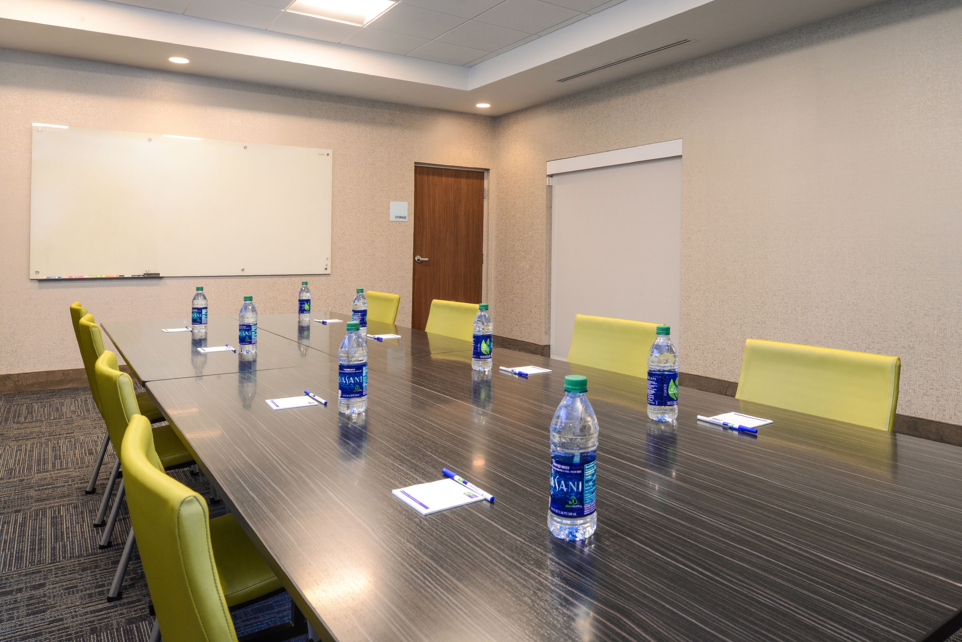 Holiday Inn Express & Suites St. Petersburg - Seminole Area