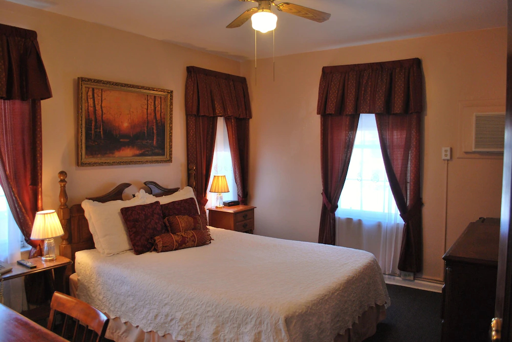 The Inn On Third