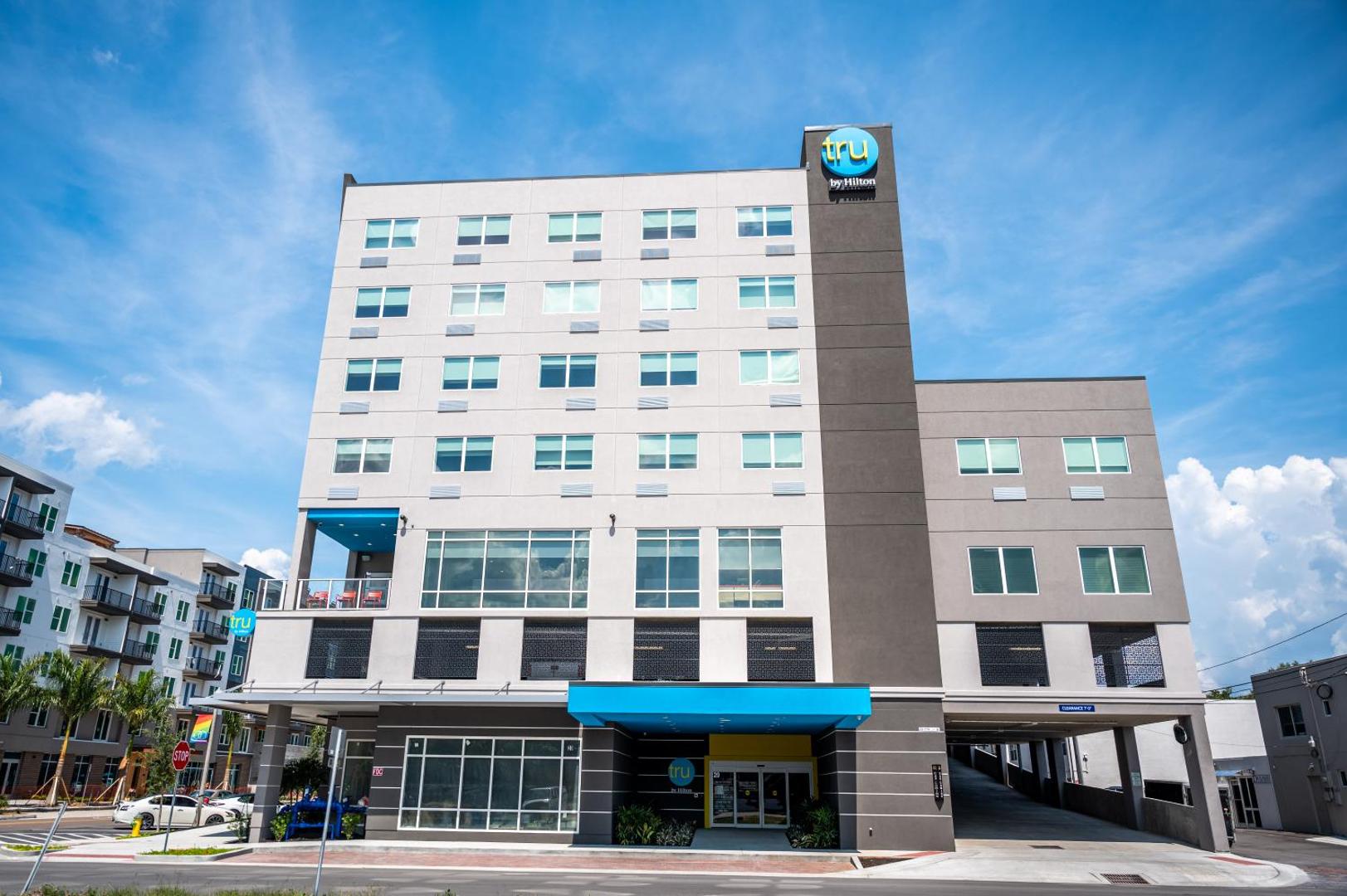 Tru by Hilton St. Petersburg Downtown Central Ave