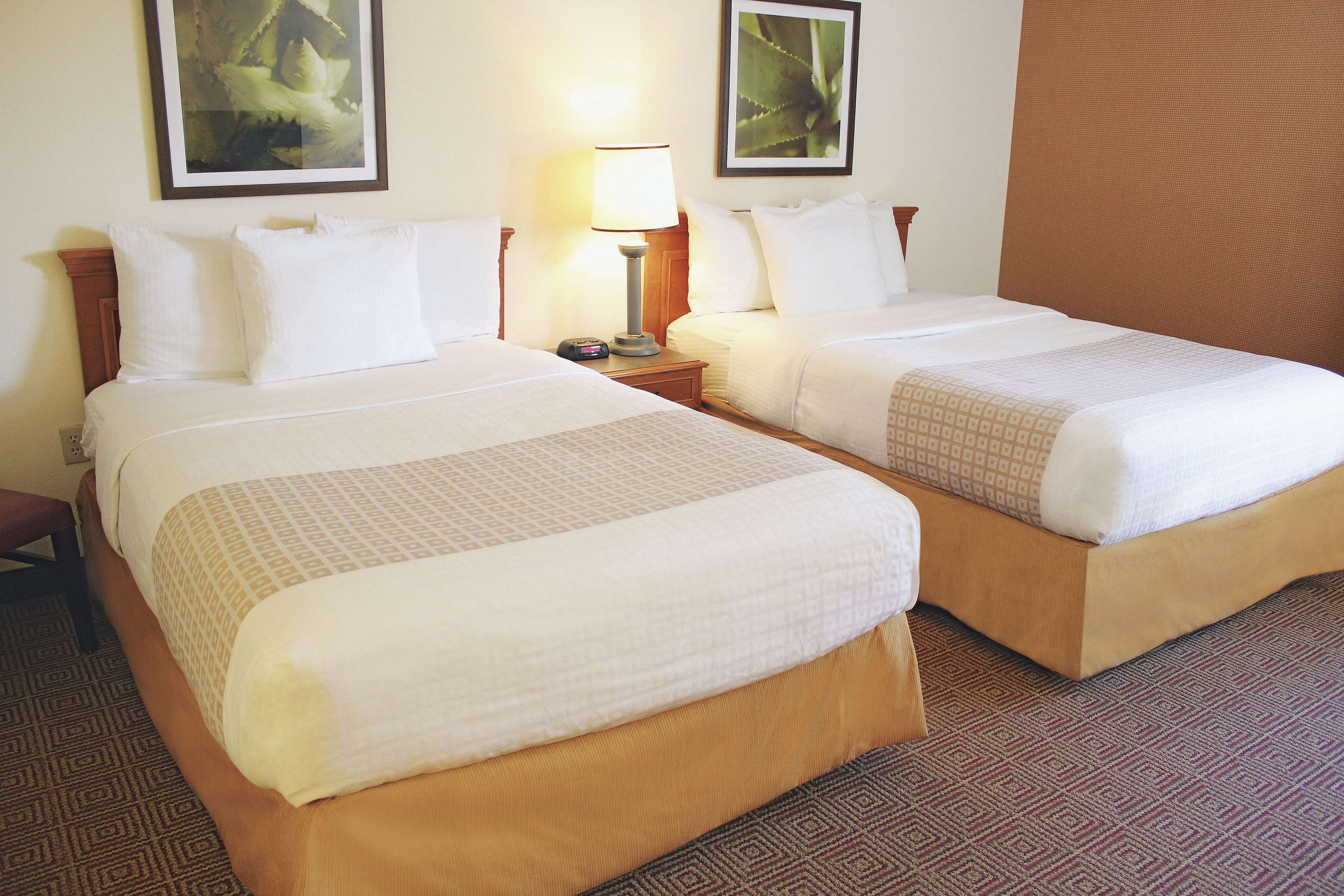 La Quinta Inn & Suites by Wyndham Sawgrass