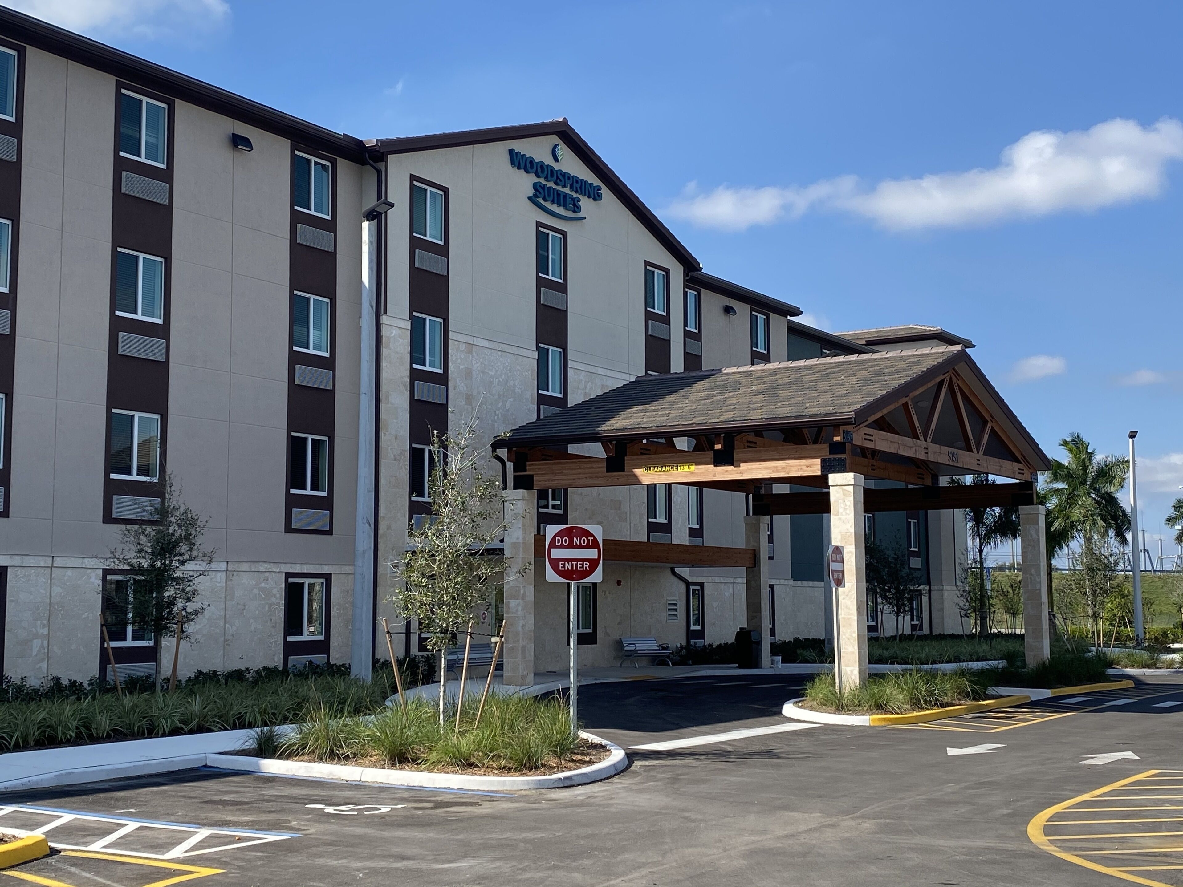 WoodSpring Suites Tamarac