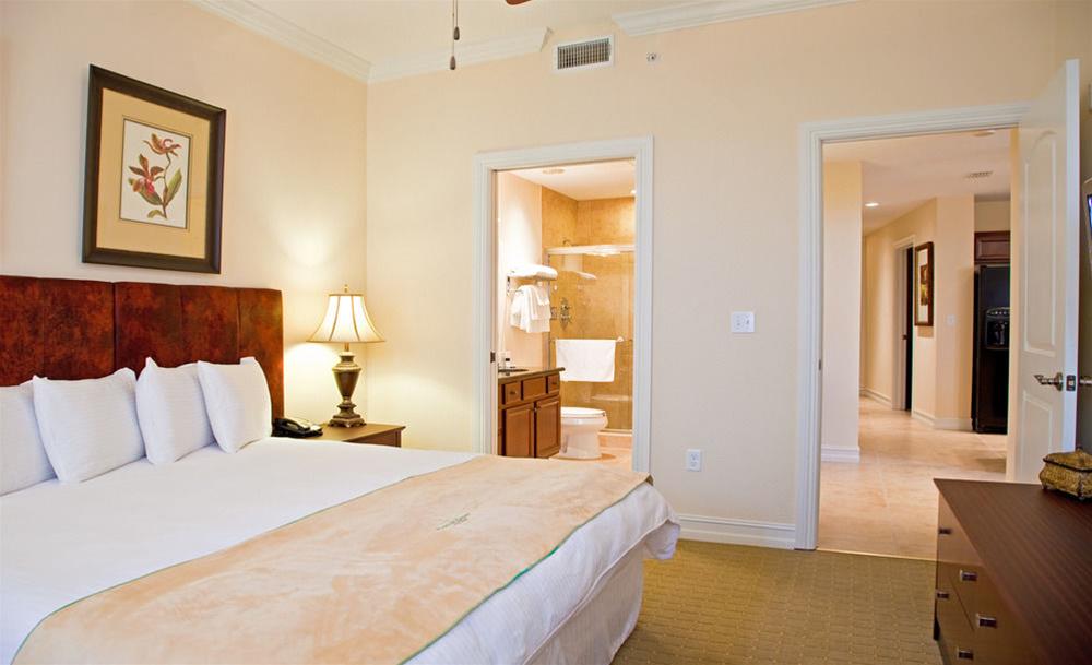 Emerald Greens Golf Resort & Country Club