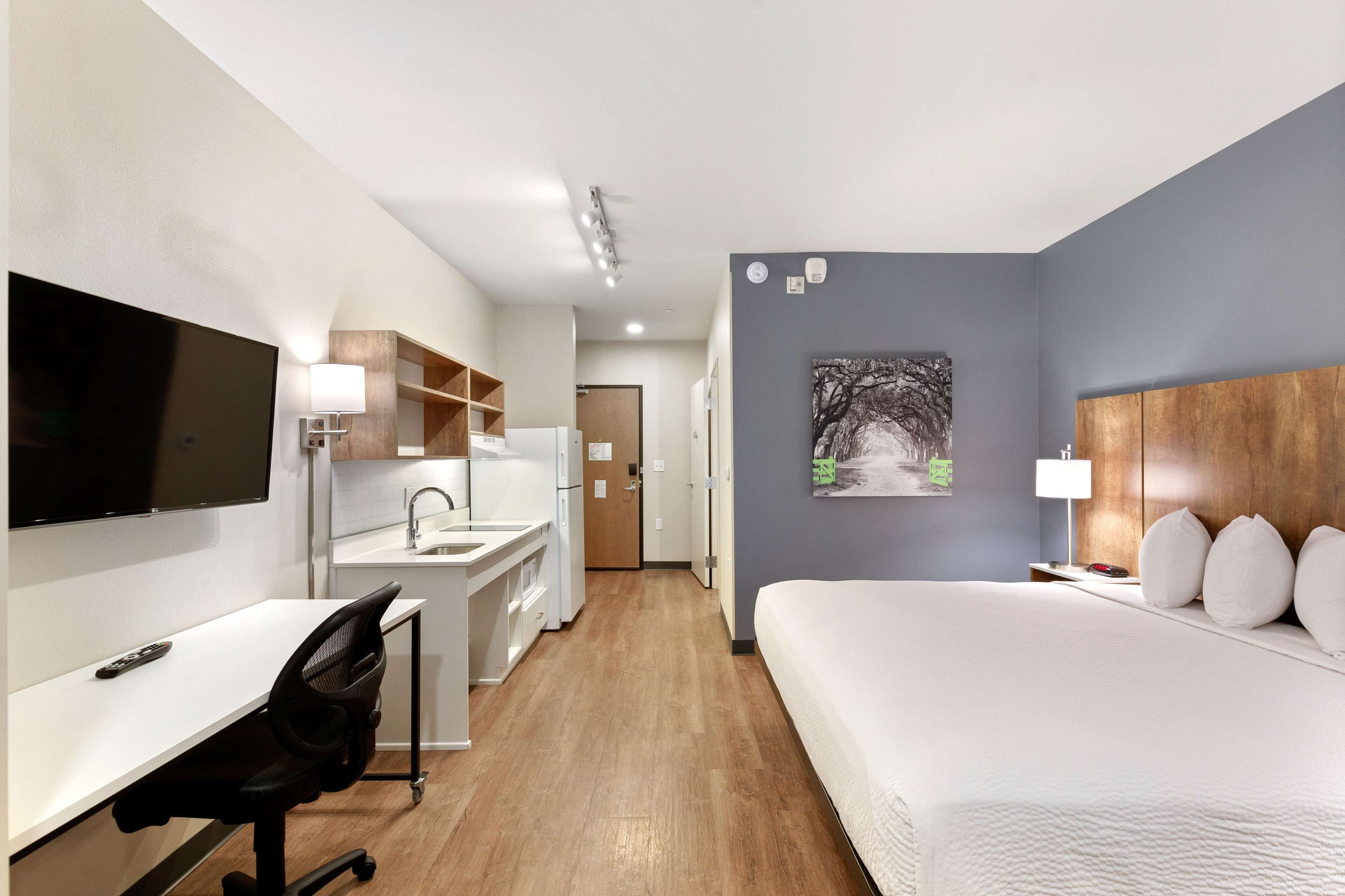 Extended Stay America Premier Suites Tampa Fairgrounds Casino!