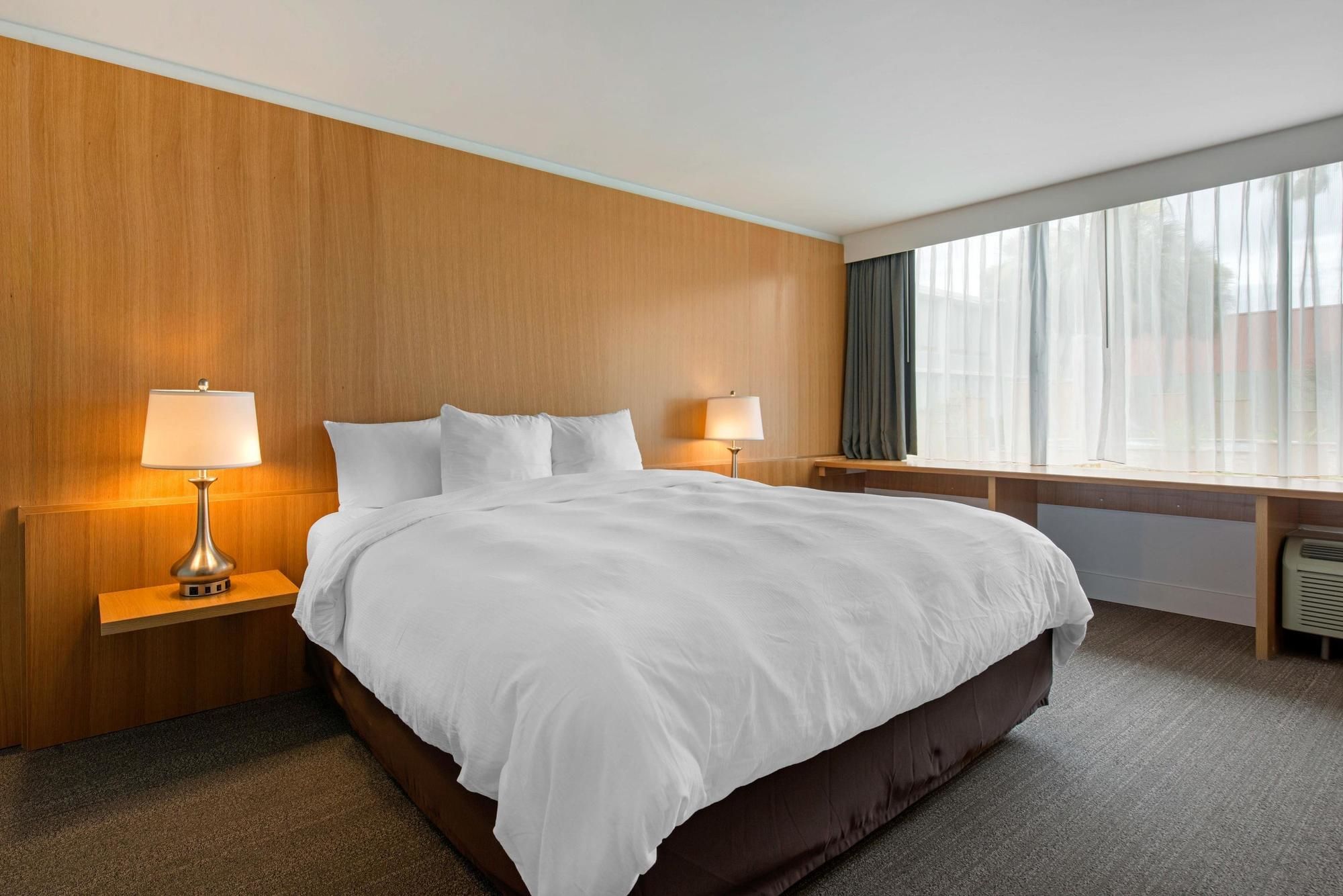 The West Wing Boutique Hotel