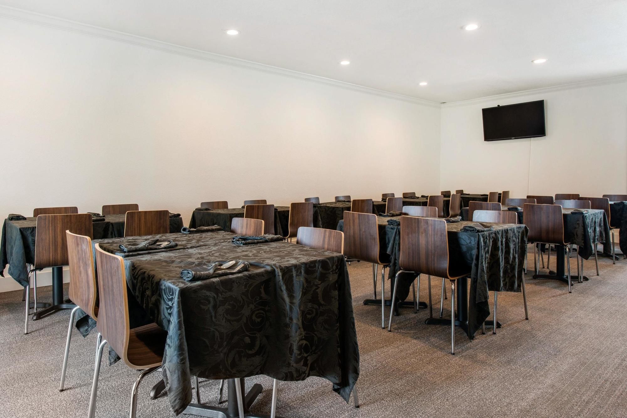 The West Wing Boutique Hotel