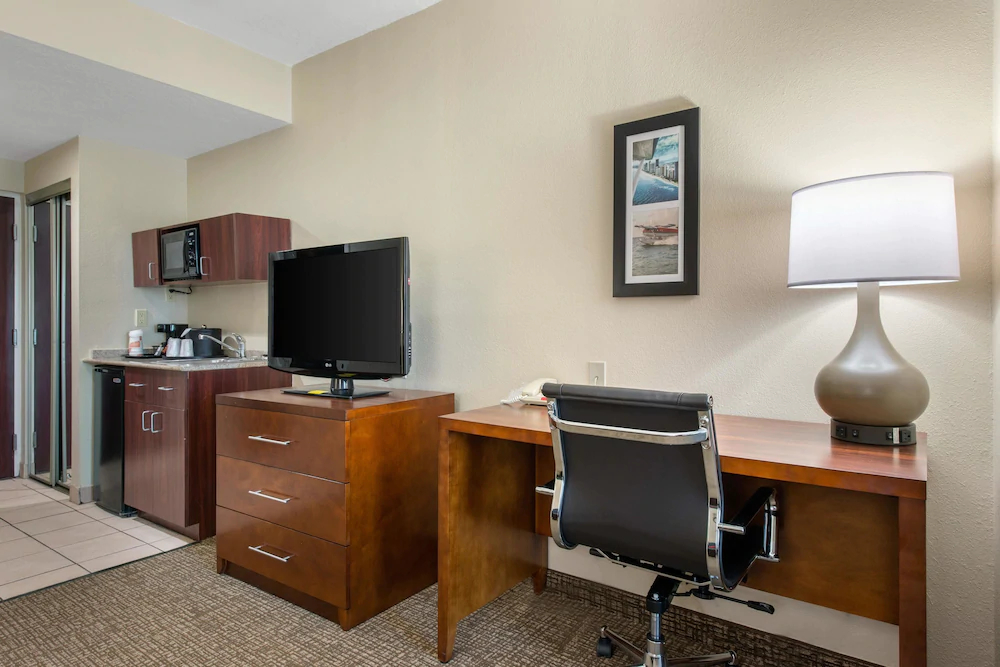 Comfort Inn & Suites Tavares North