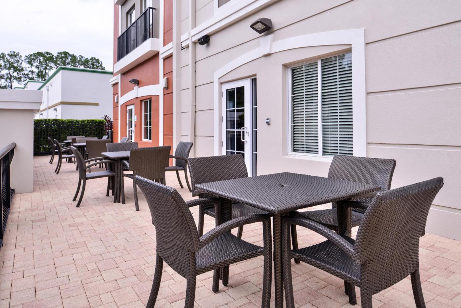 Holiday Inn Express Tampa North - Telecom Park