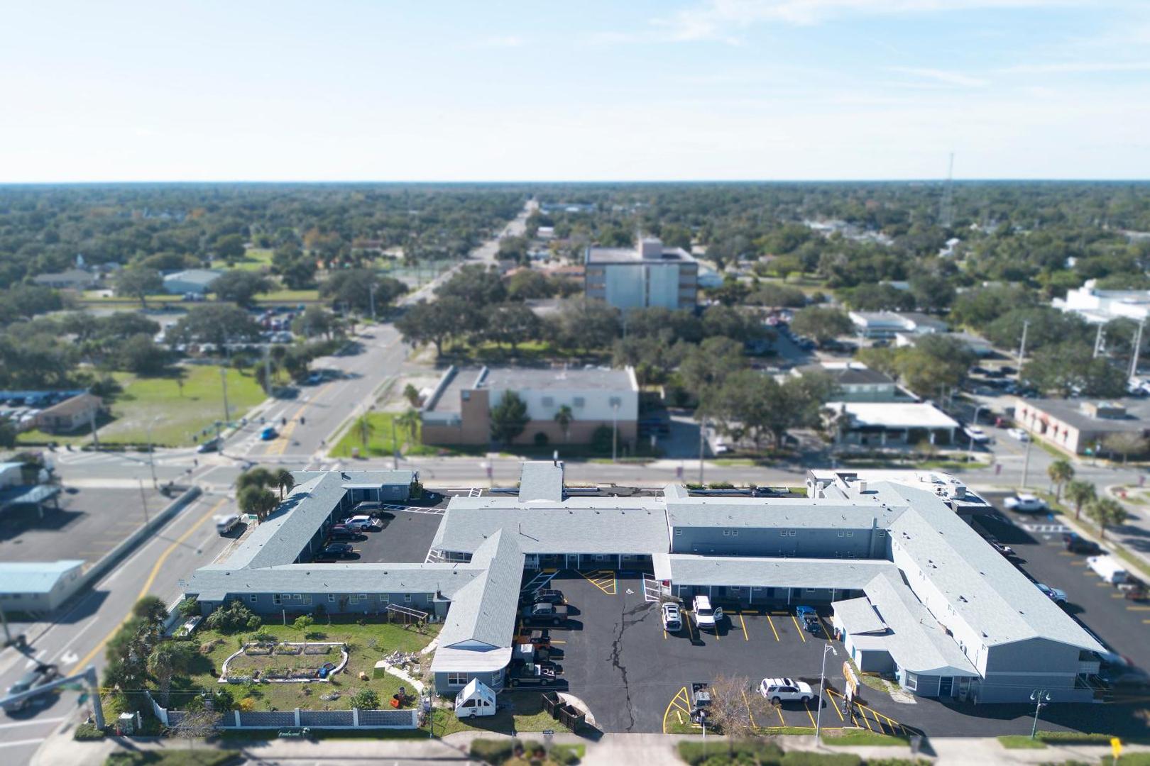 Sunrise Inn by OYO Titusville FL