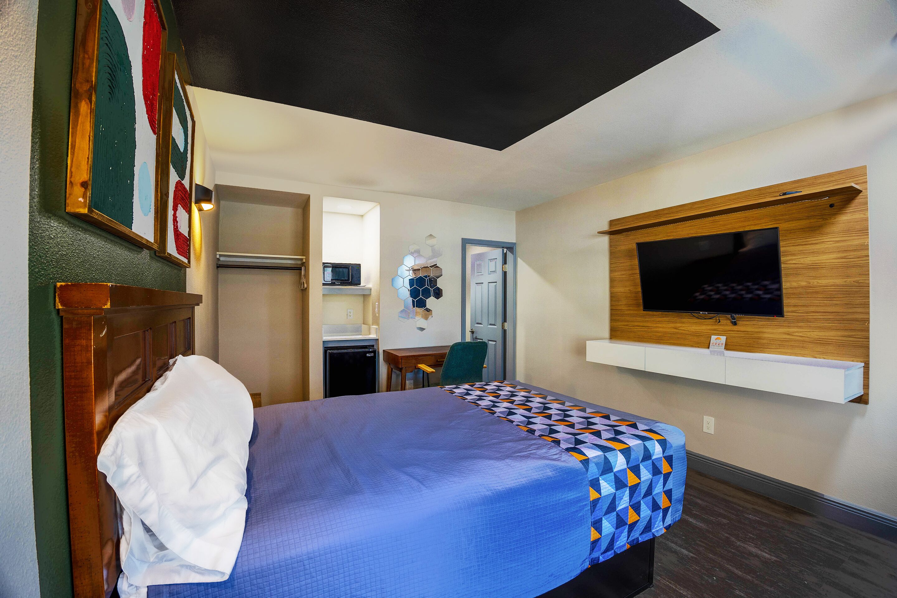 Sunrise Inn by OYO Titusville FL