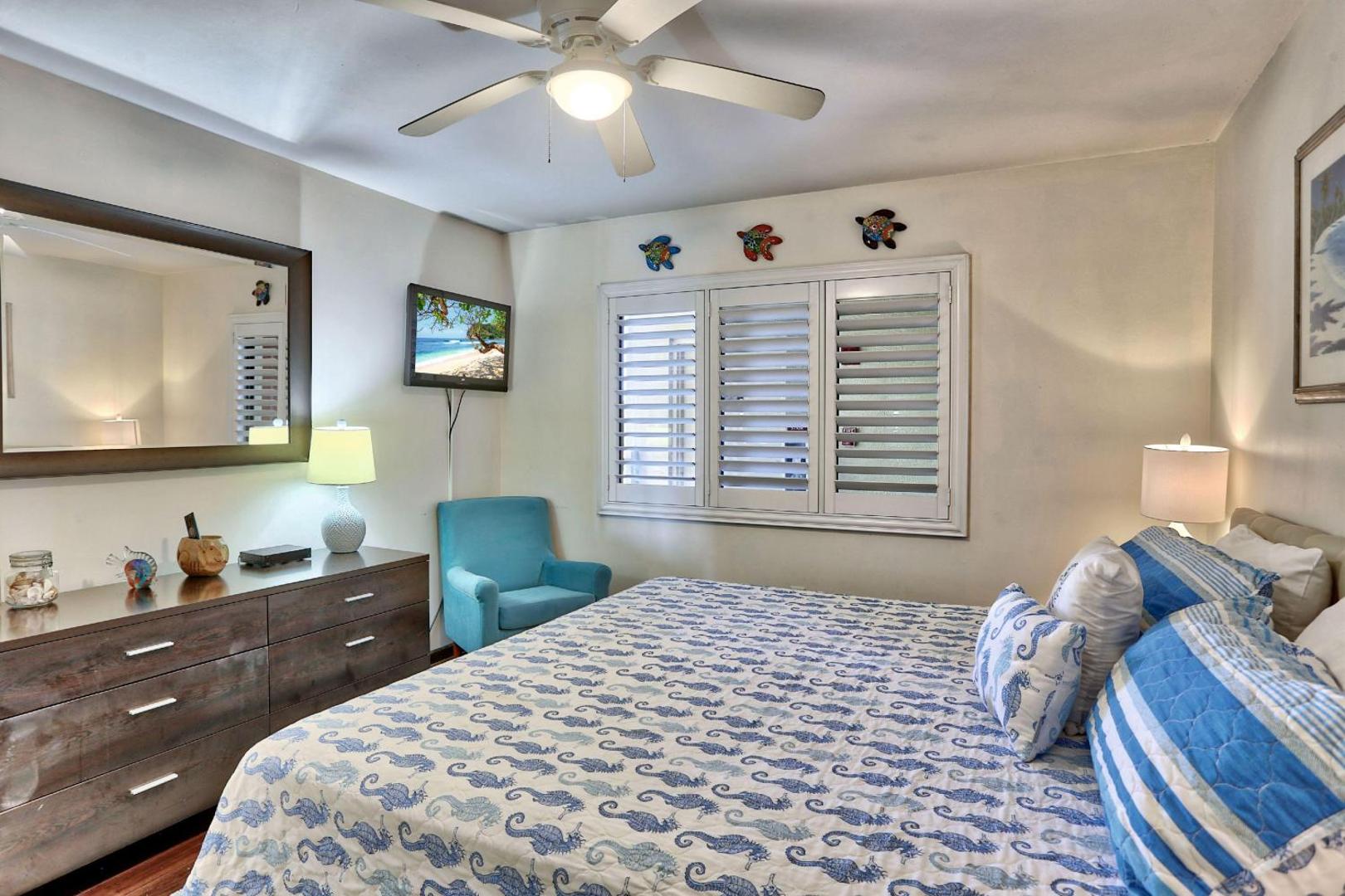 Land's End Building 5