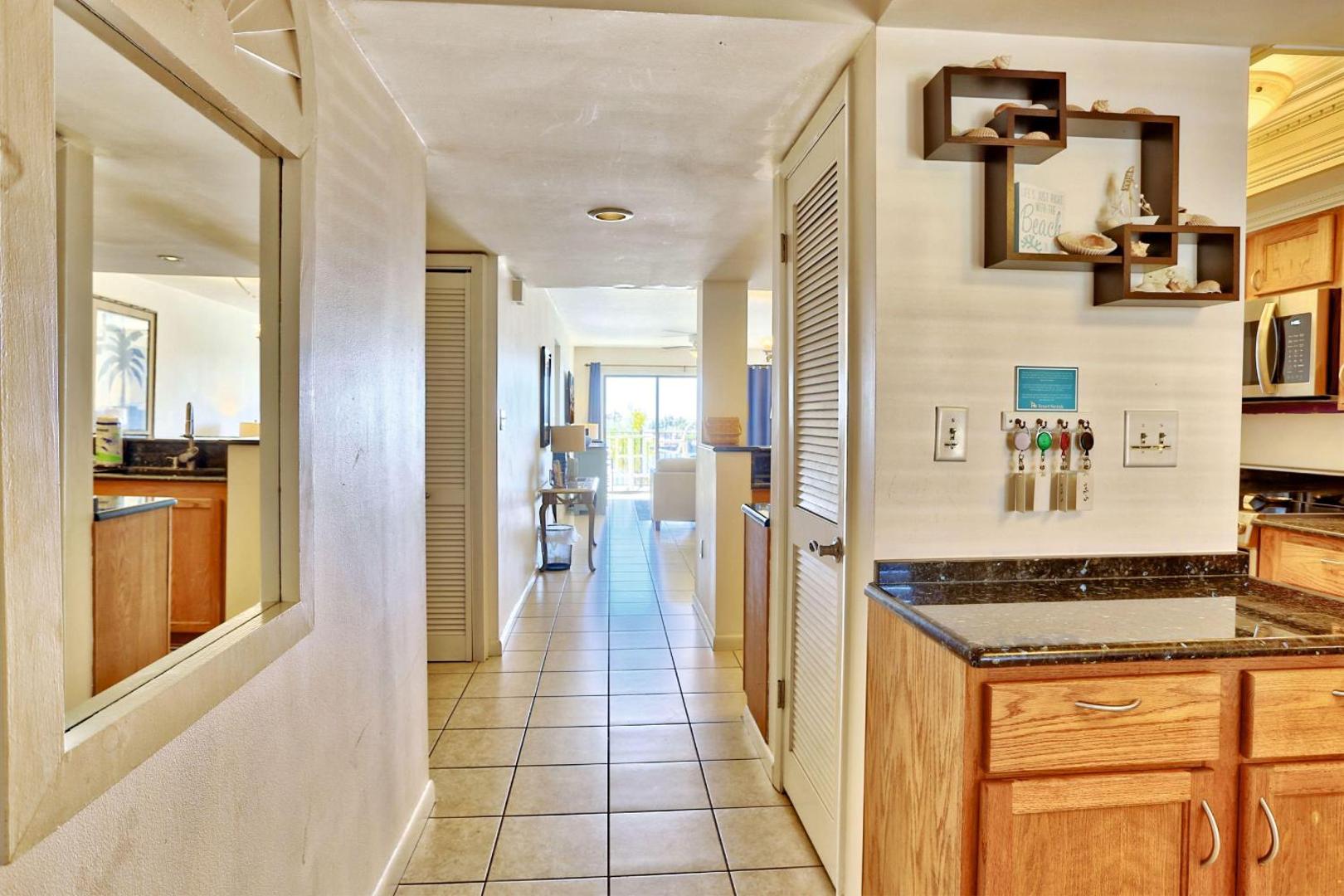 Land's End Building 5