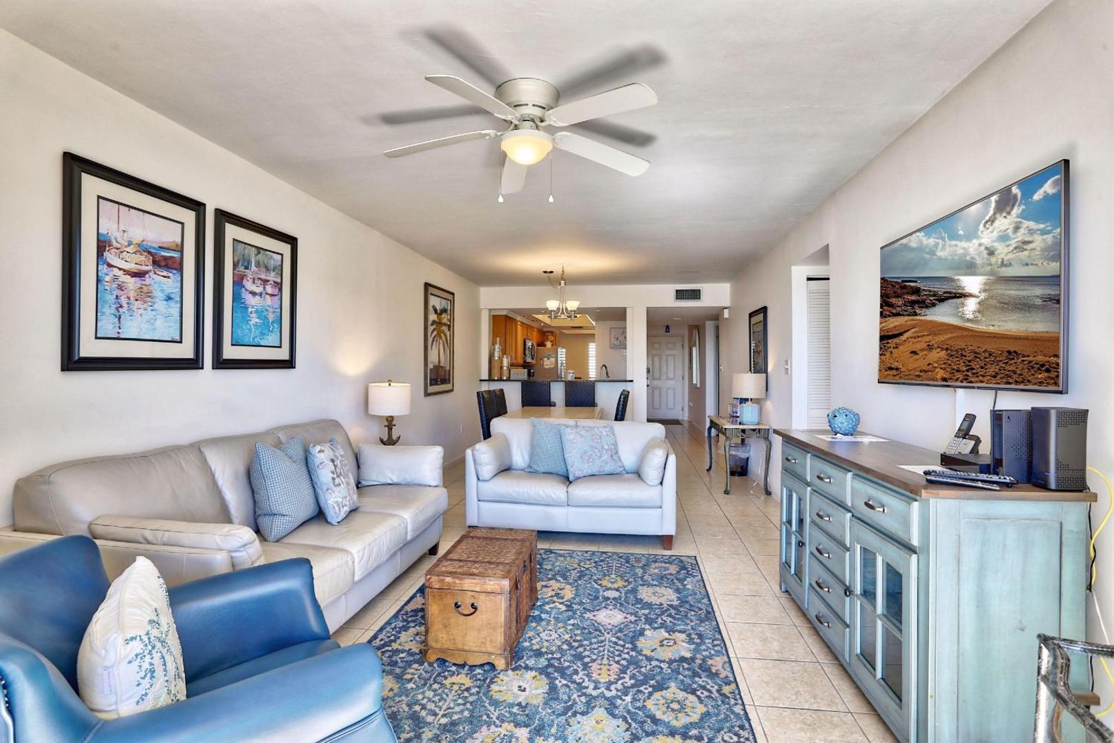 Land's End Building 5