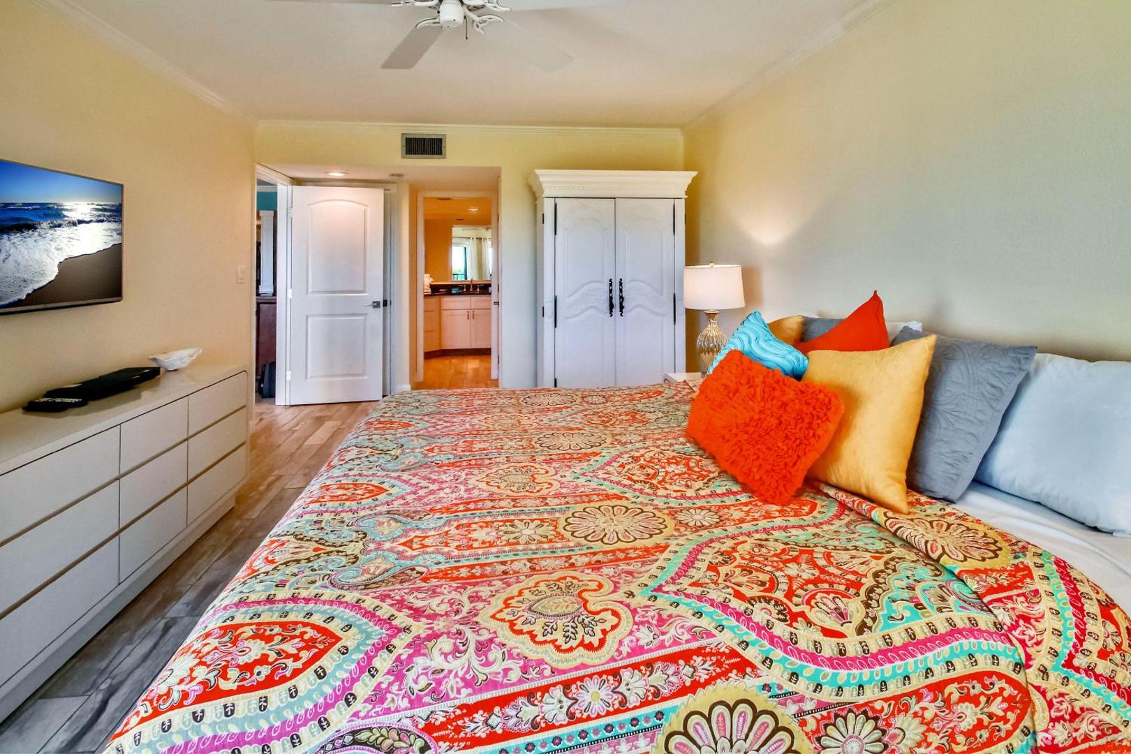 Land's End Building 8