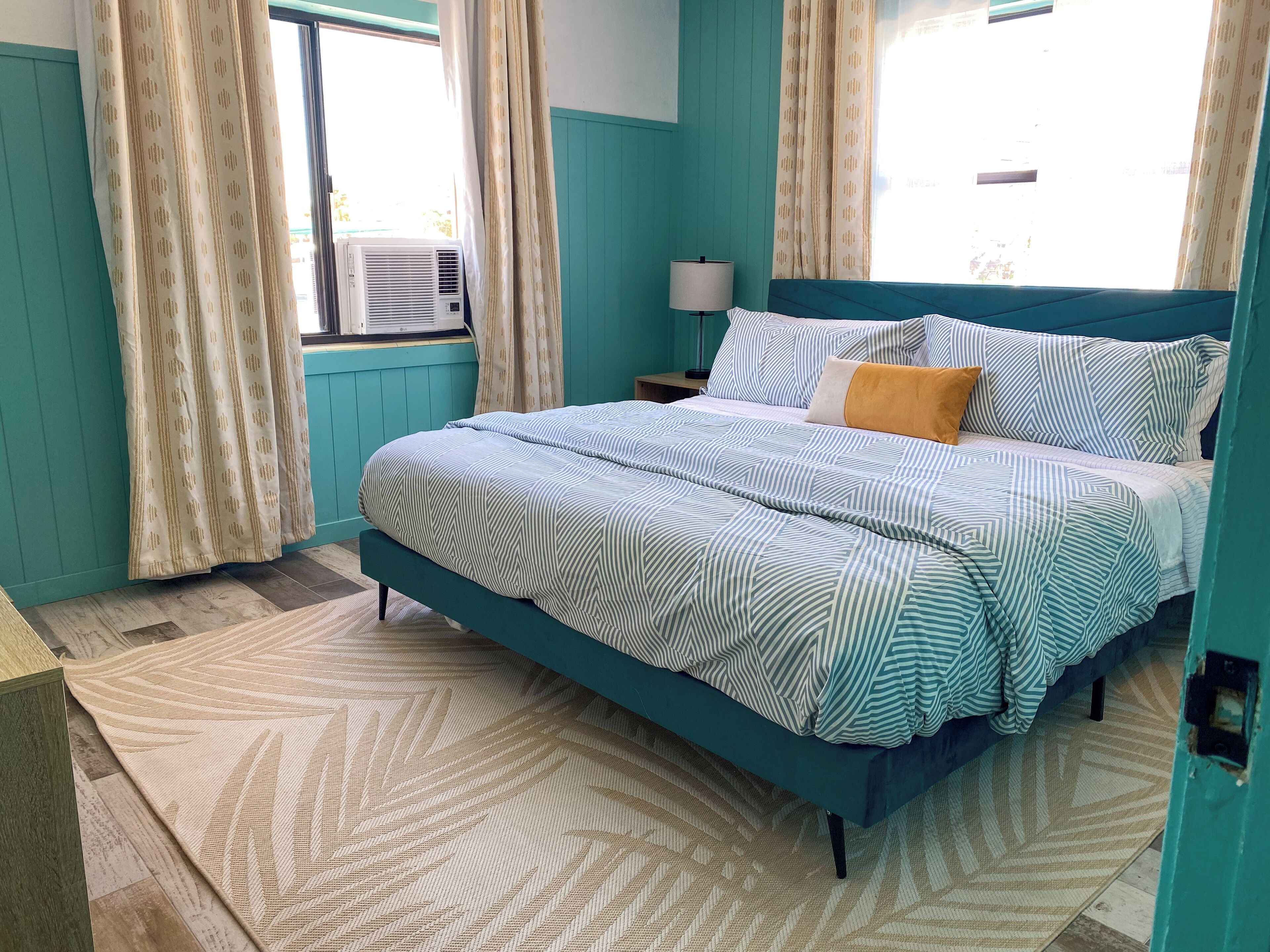 Oasis Palms Resort