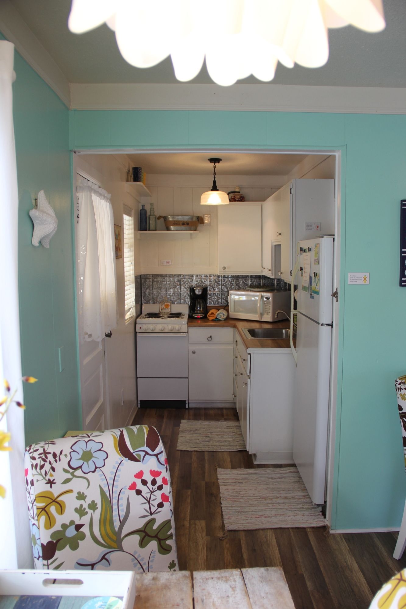 Sunset Inn & Cottages