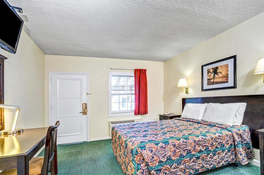 Knights Inn Vero Beach