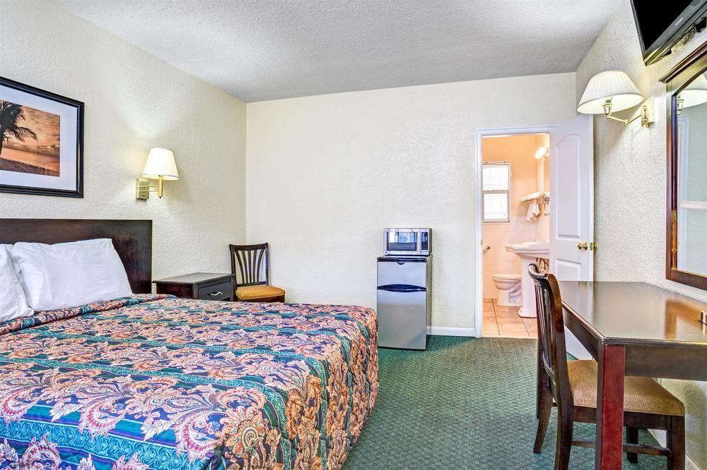 Knights Inn Vero Beach