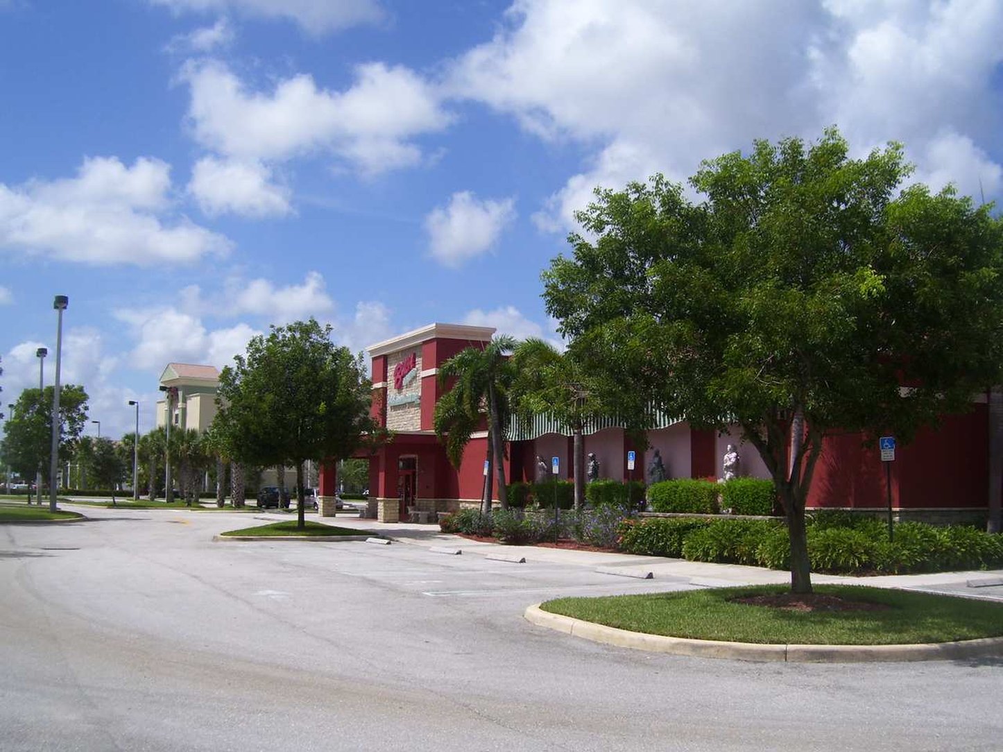 Hampton Inn & Suites Wellington