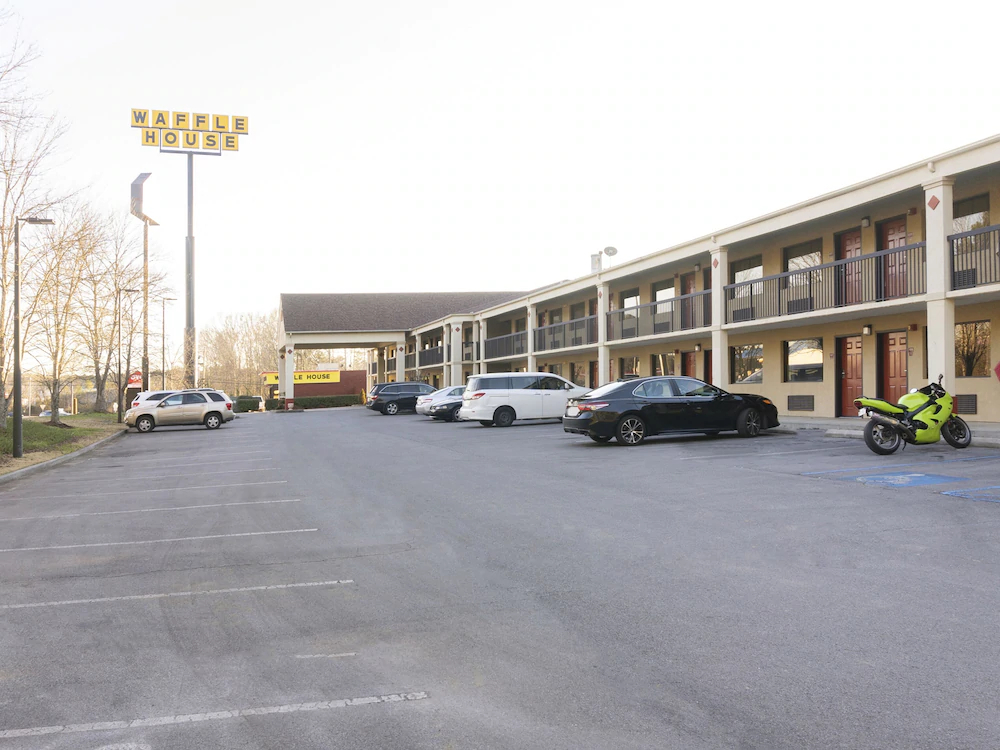Days Inn by Wyndham Adairsville