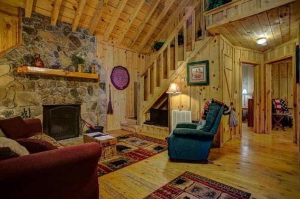 Paradise Cabins, Resort & Spa